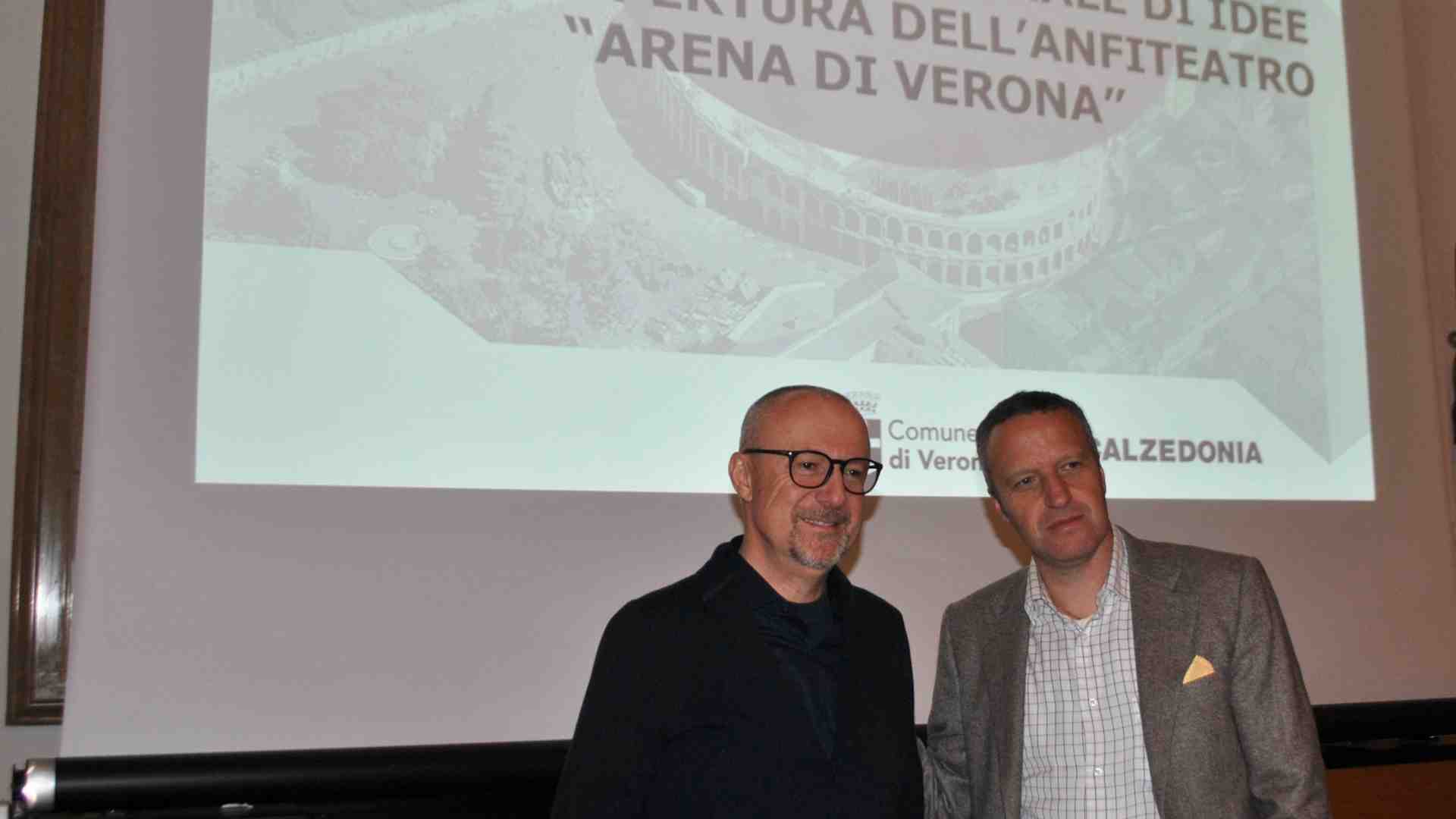 Presentati tre "ombrelli" per l'Arena