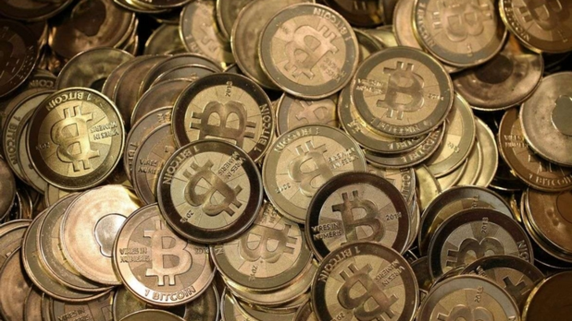 I rischi dietro alla corsa dei bitcoin e il compito dell'informazione