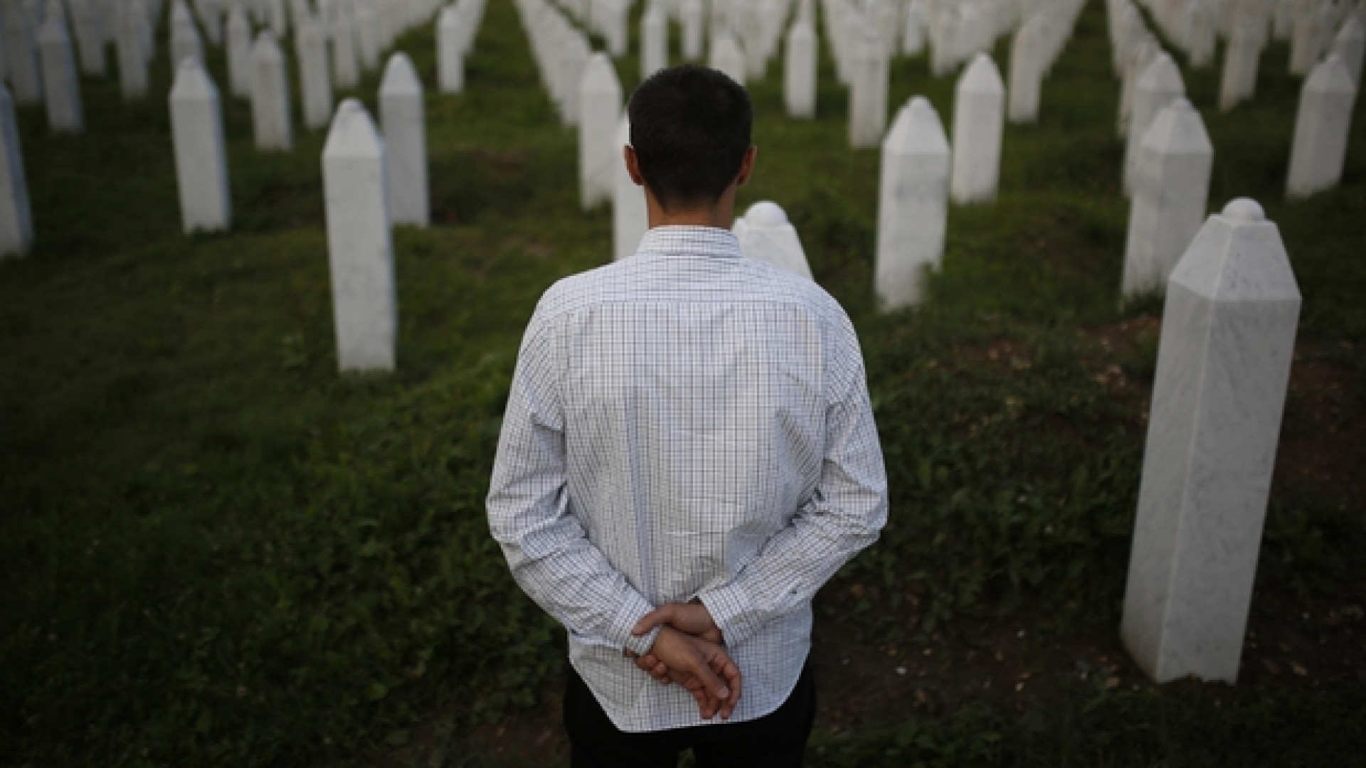 Srebrenica, il ricordo del genocidio celebrato in sordina