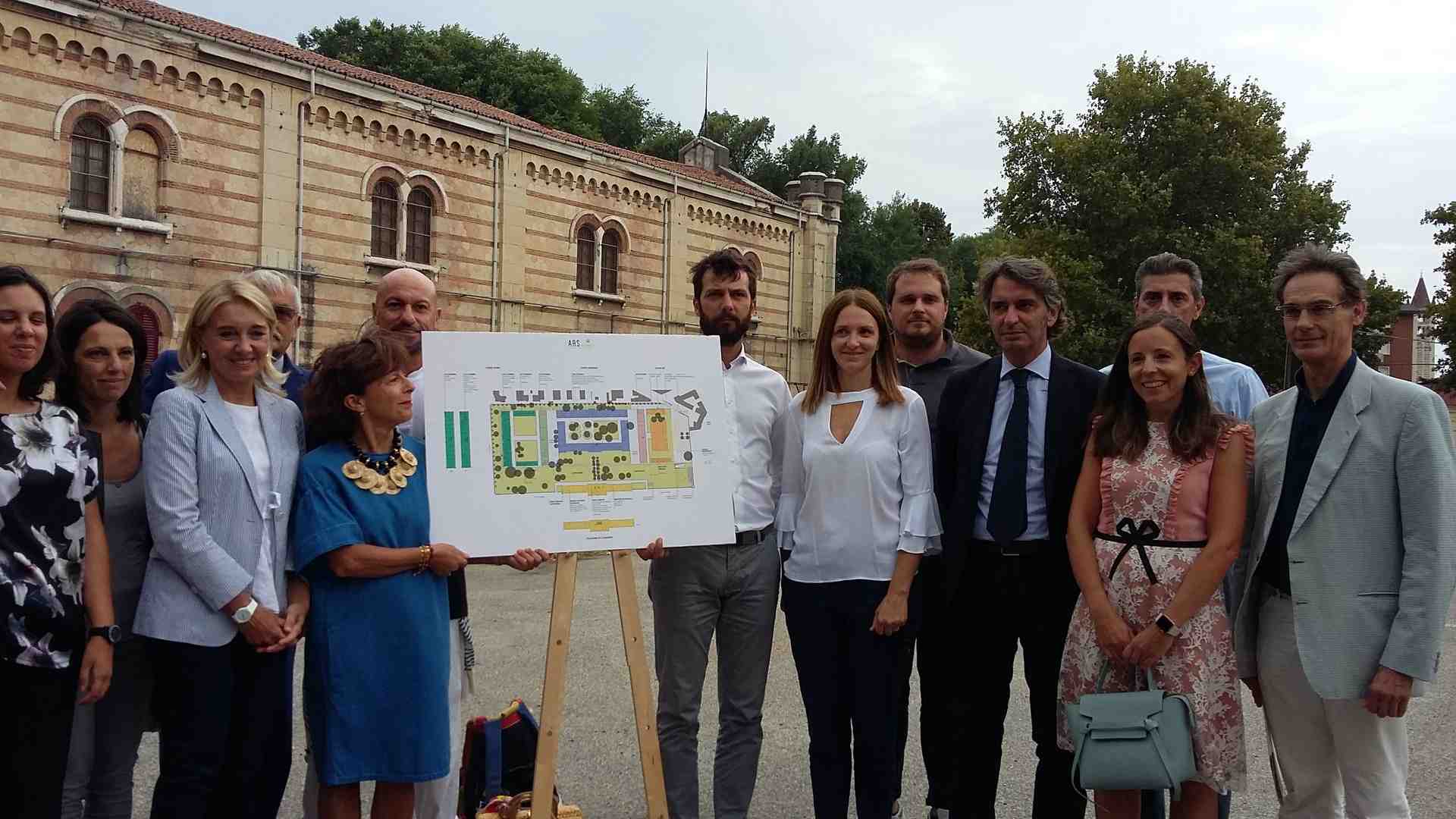 Un Arsenale di Arti, Relazioni, Scienze