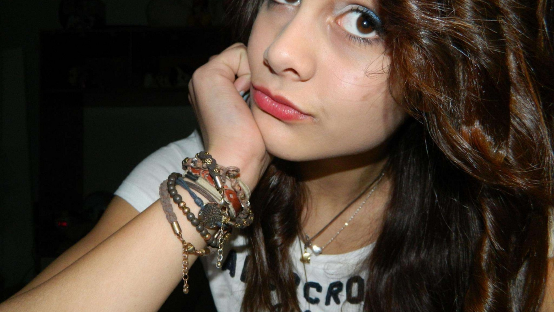 Spinsero ragazzina al suicidio, reato estinto per 5 ragazzi