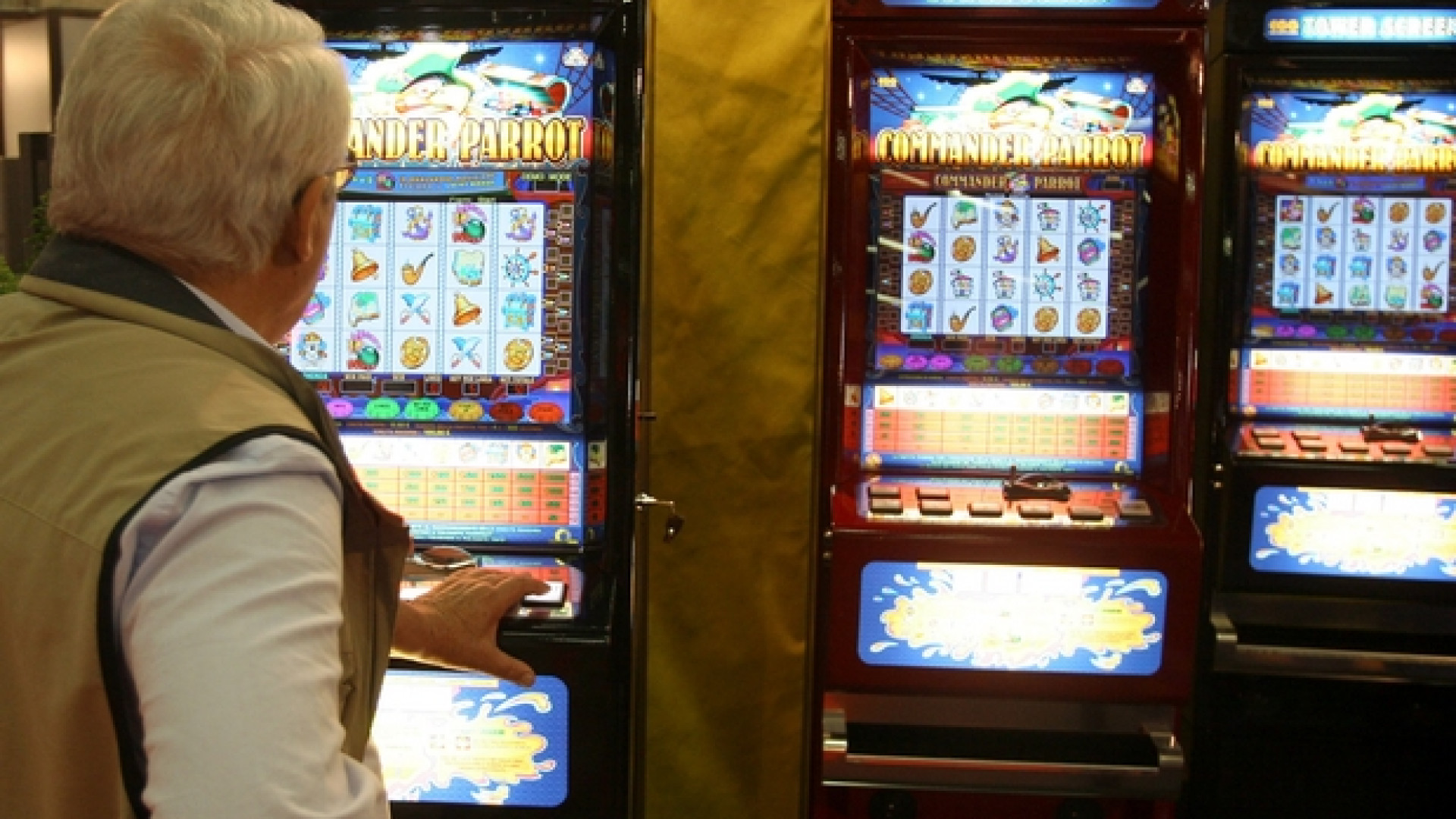 Aumento del prelievo e rinvii, il governo fa cassa con l'azzardo