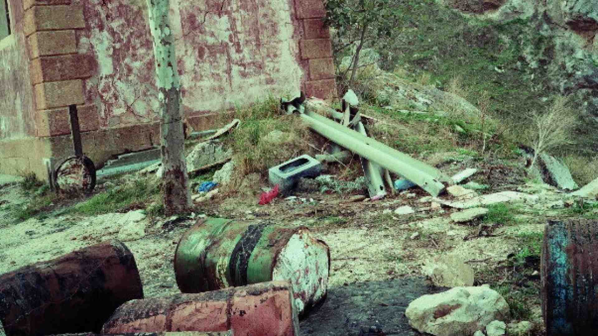 "Gibellina" di Guido Guidi (foto presa dal sito dell'autore)