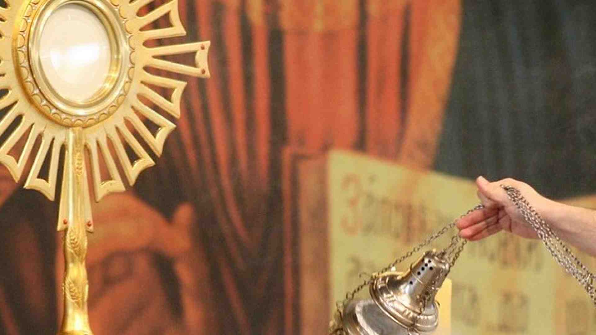 A Bari c'è una delle poche messe capaci di soddisfare i cinque sensi