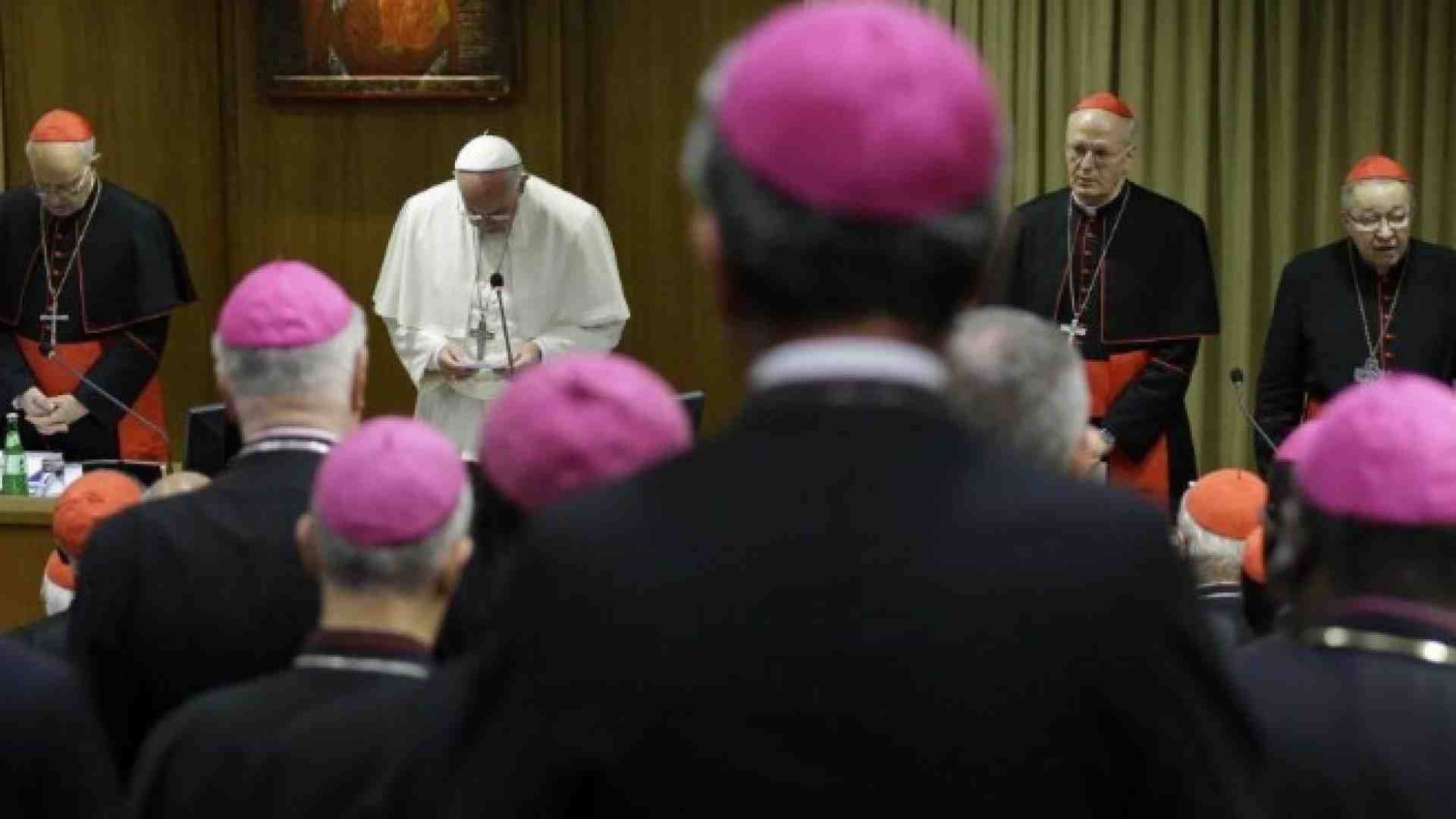 La chiesa in guerra contro i populisti