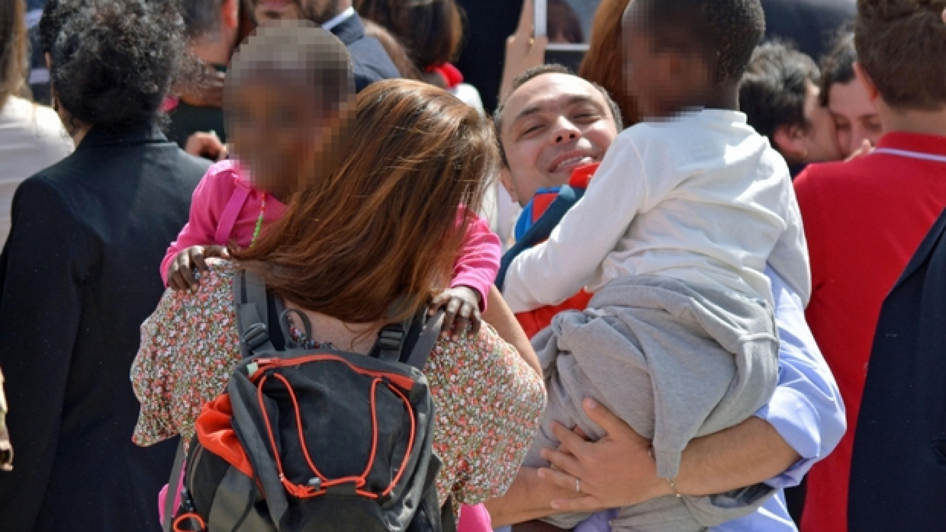 Le adozioni internazionali? Piccoli numeri (oltre la crisi)