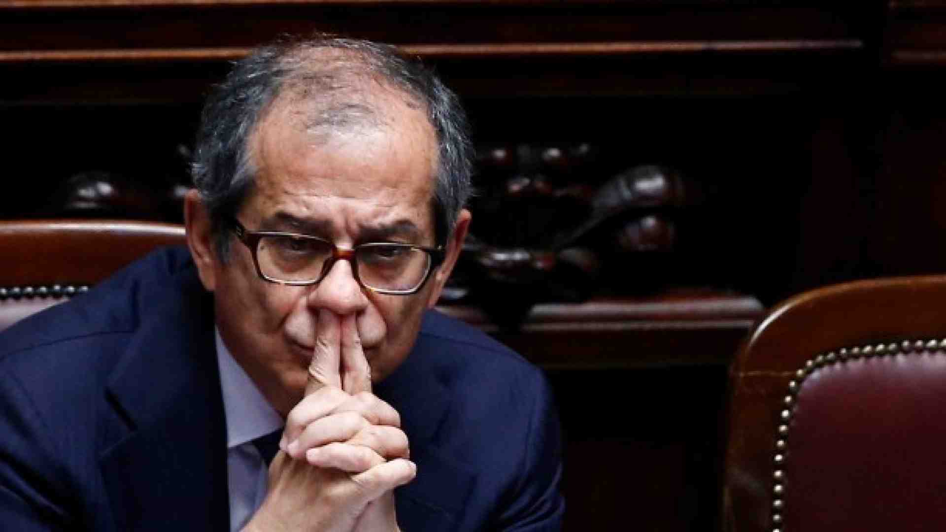 Cosa non torna nelle parole di Tria sulle tasse. Un fact checking