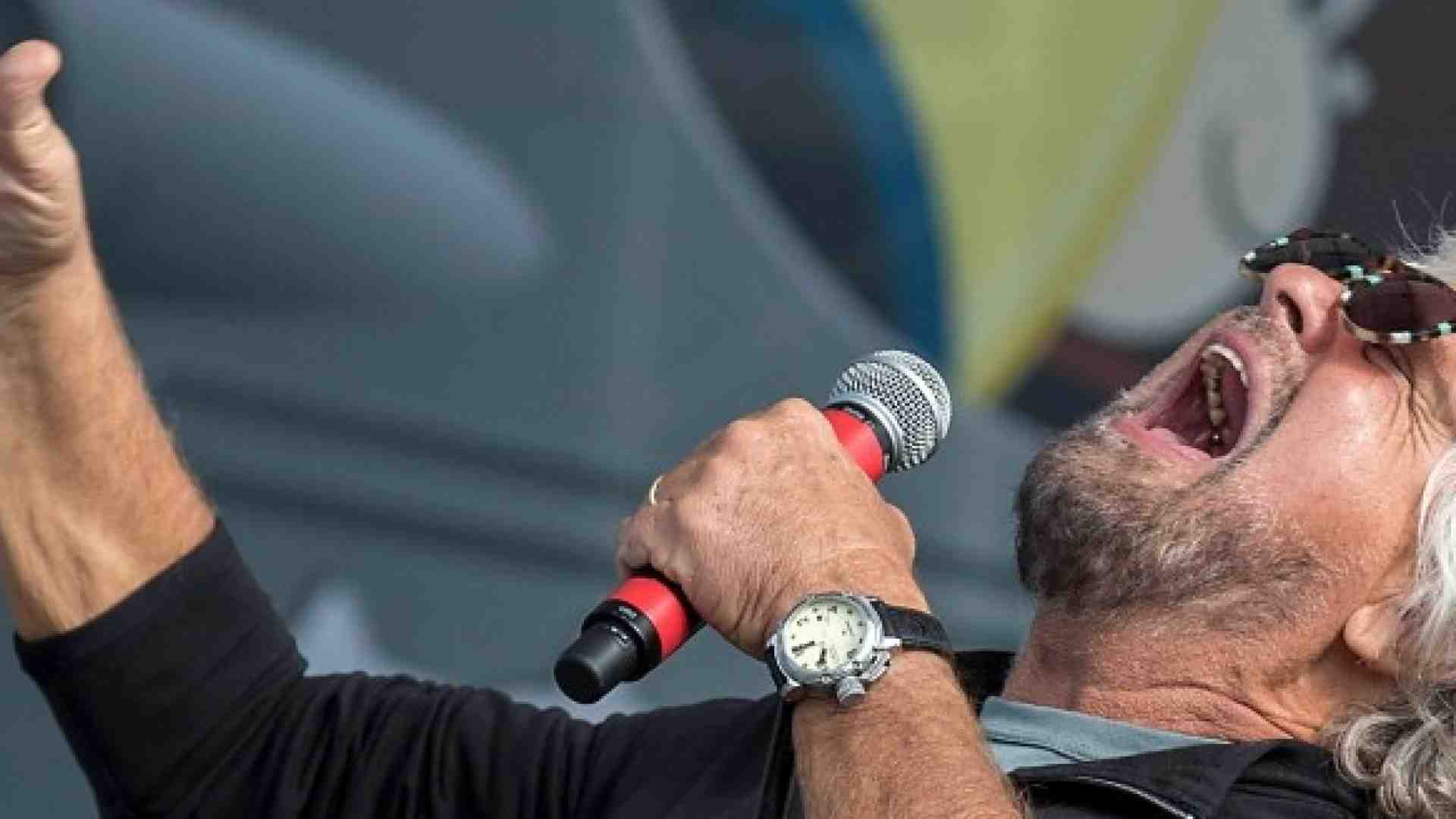 Viva Grillo che sputtana Grillo