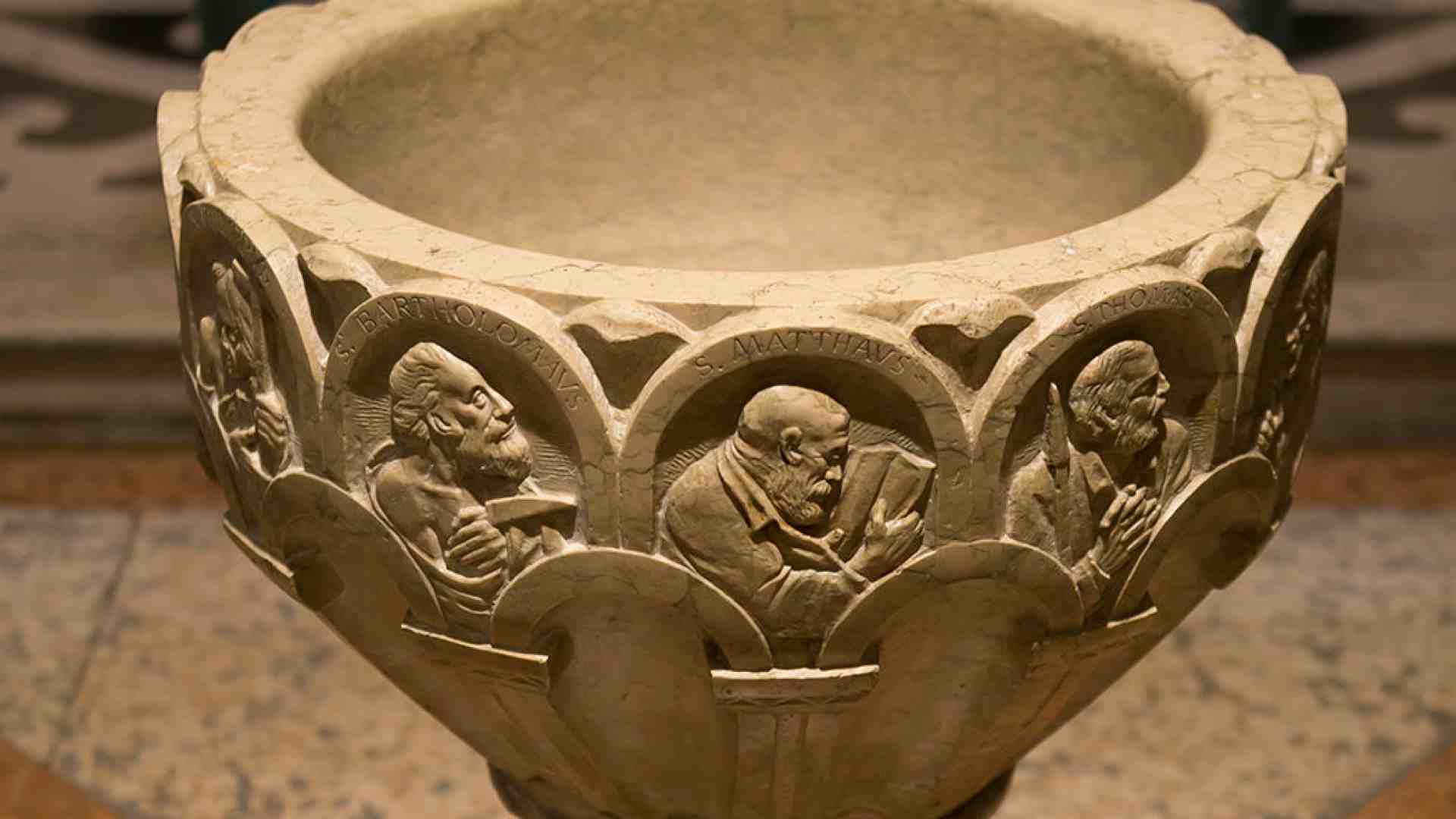 Palazzi e chiese lungo l'antica Via Postumia