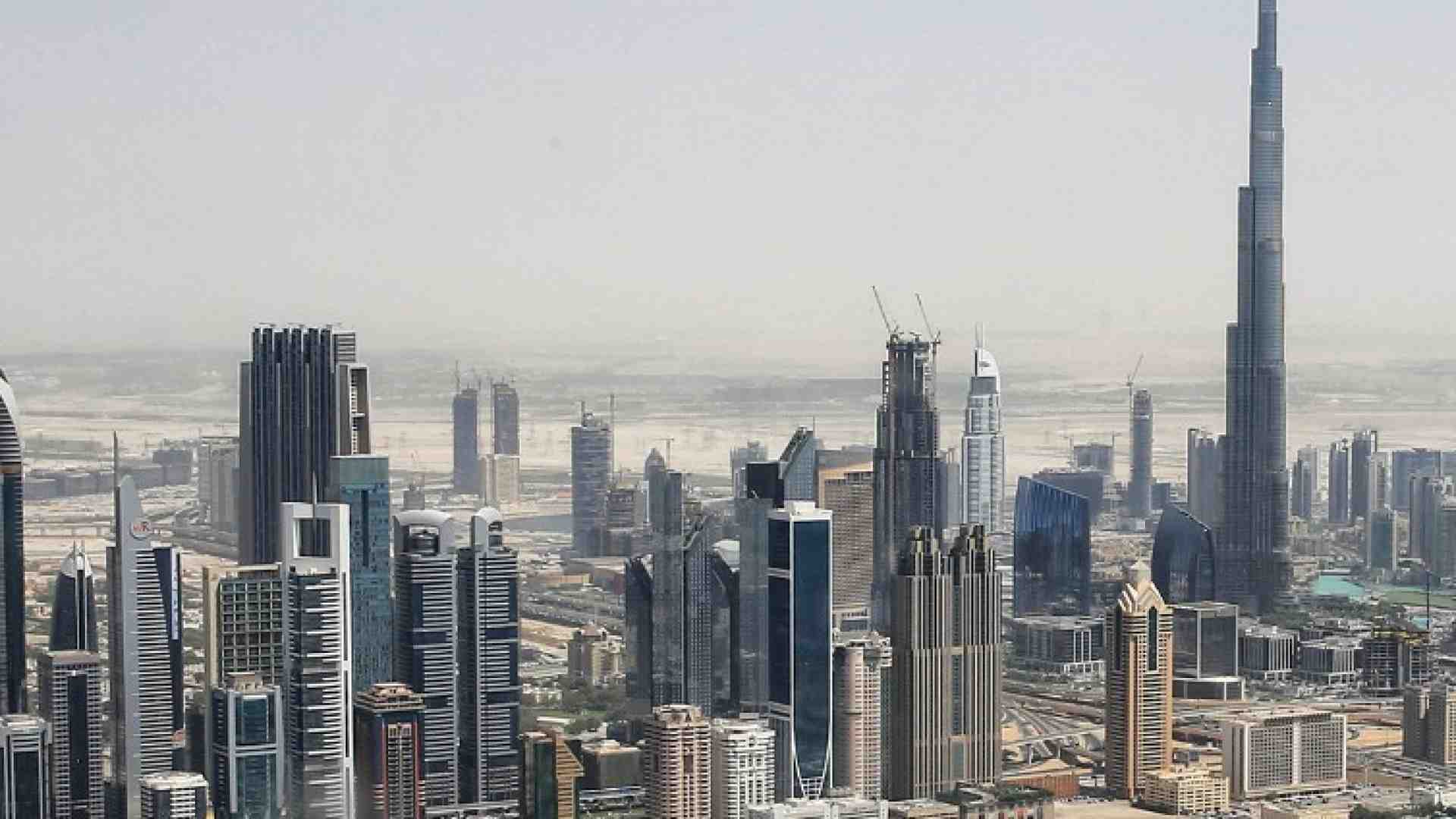 Corruzione? Il vero reato è abbandonare Trani per Dubai