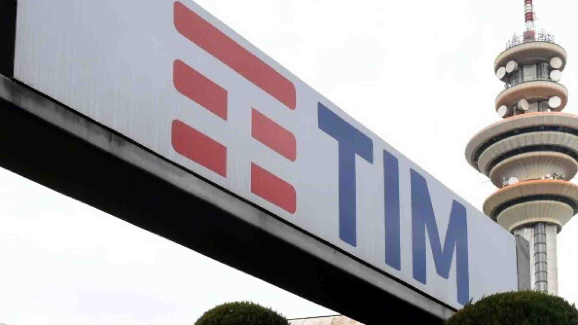 Tim crolla in Borsa. L'Italia non è un mercato profittevole