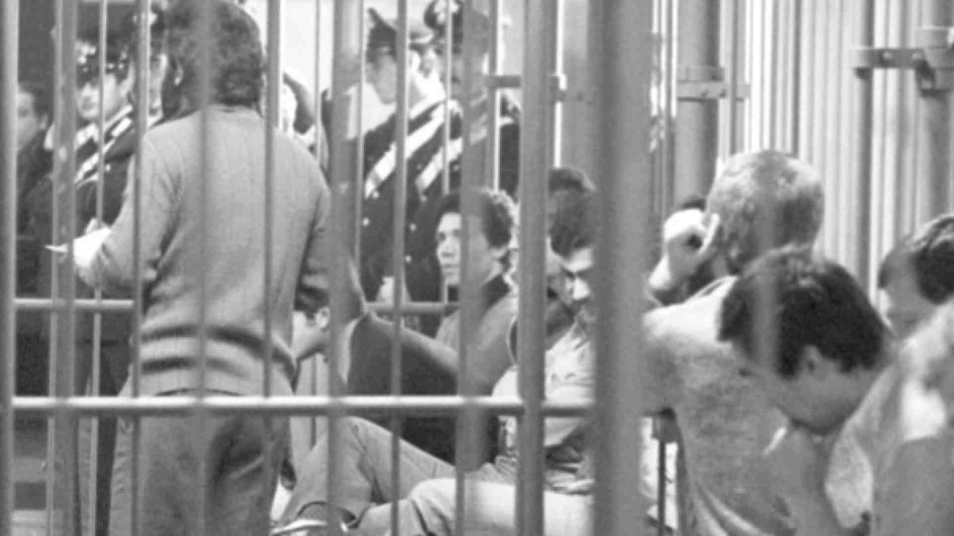 Eravamo comunisti, in guerra col terrorismo