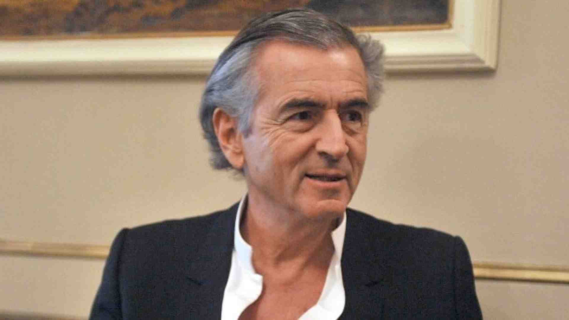 Bernard-Henri Lévy ci spiega la ricetta per battere i nazionalismi
