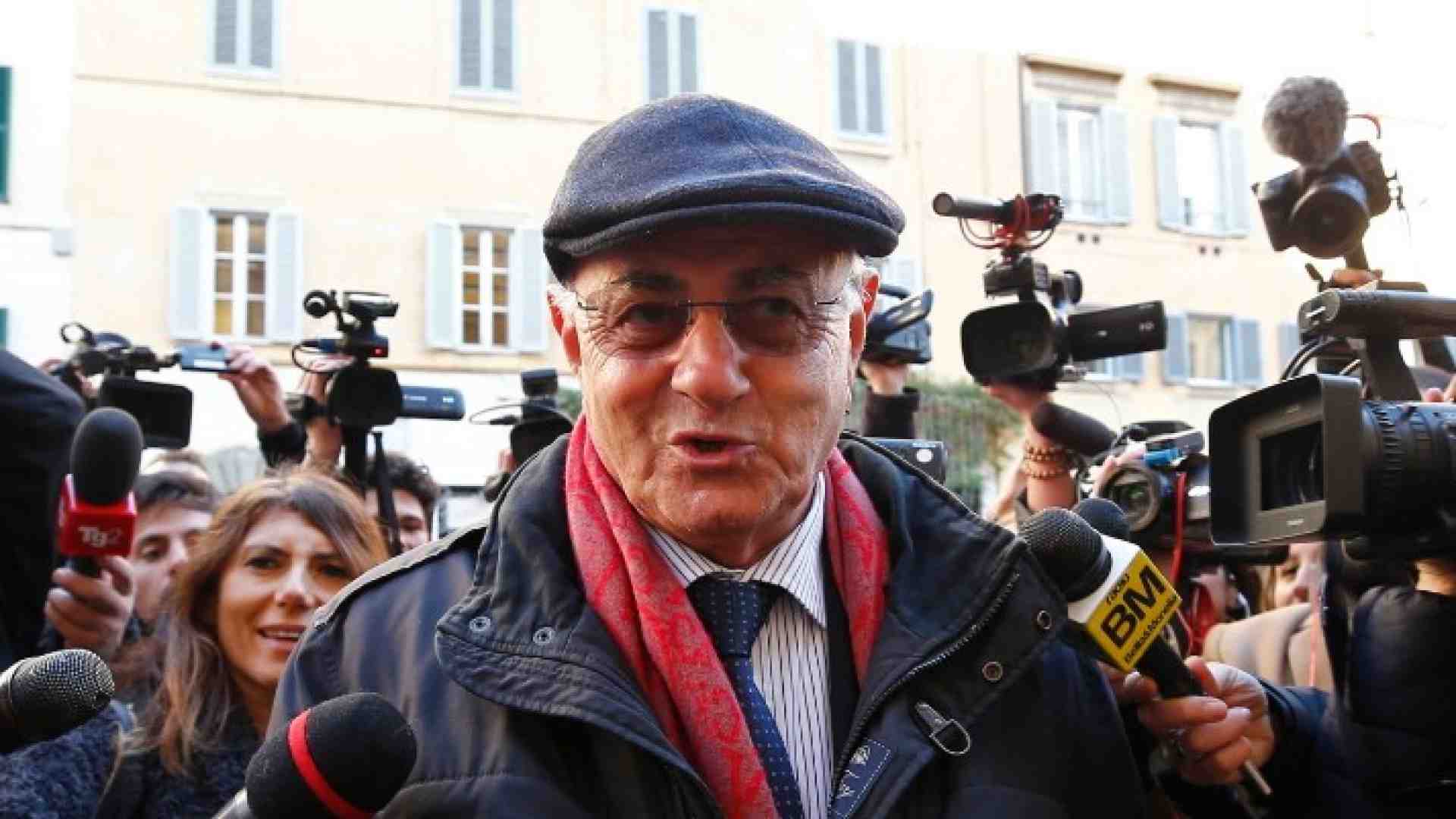 Elio Lannutti