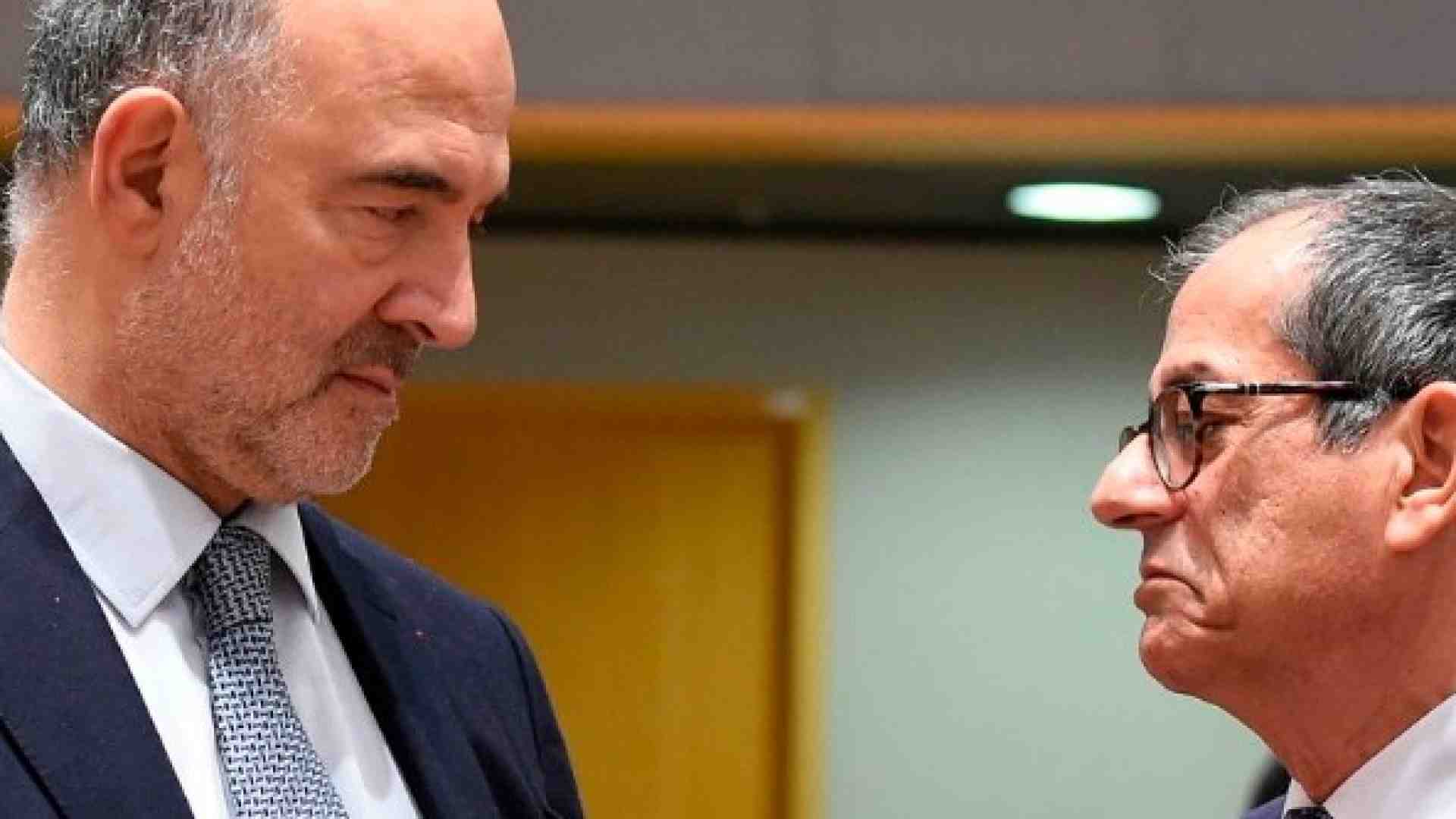 Pierre Moscovici e Giovanni Tria (foto LaPresse)