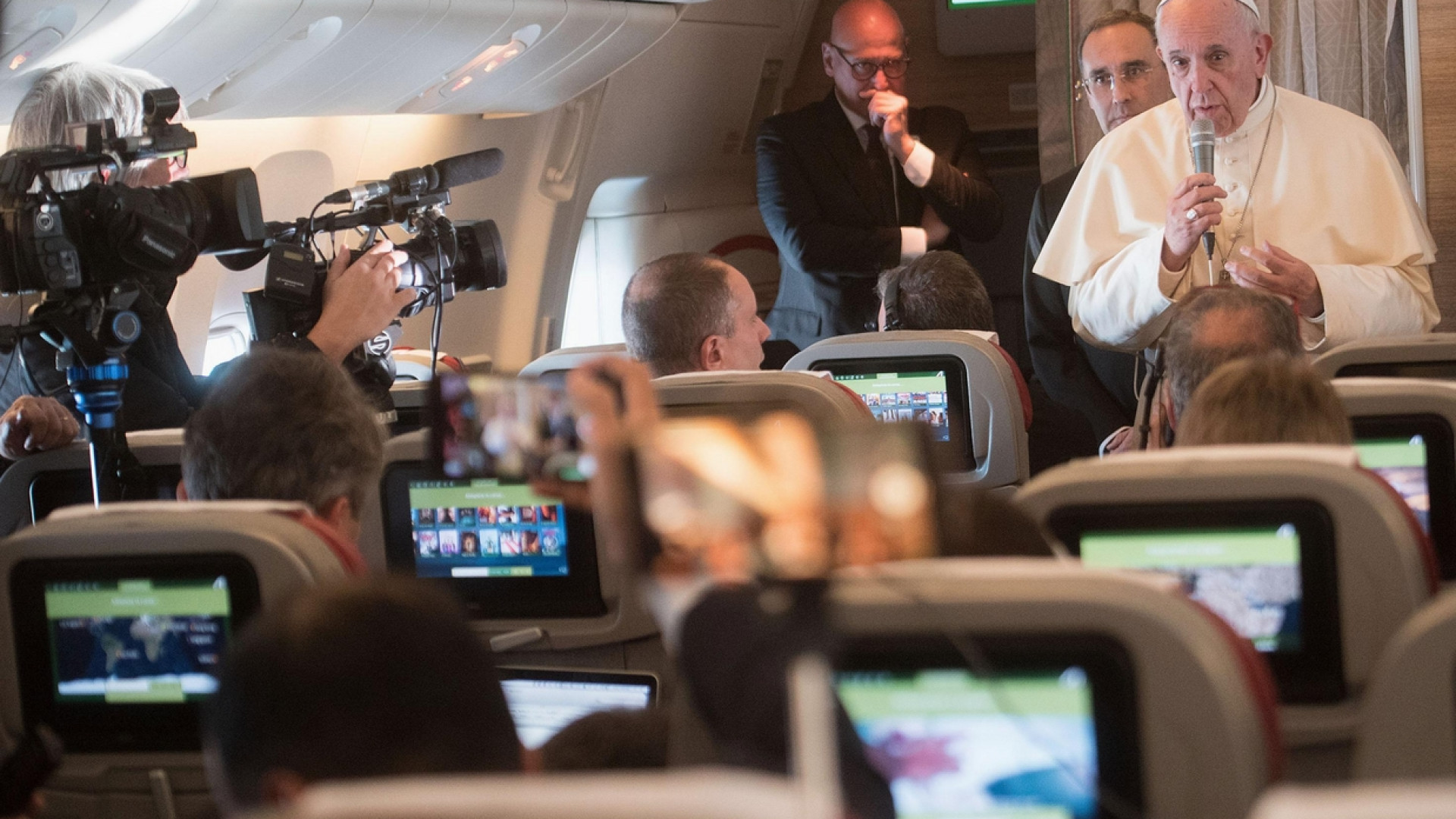 Papa Francesco: «Il documento sulla fratellanza? Nello spirito del Concilio»