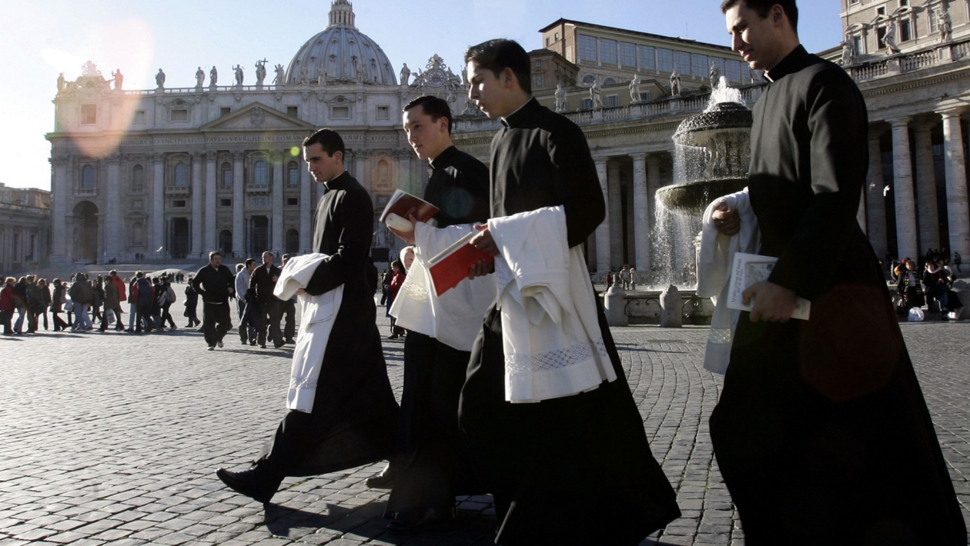 Il Papa e le vocazioni, «il coraggio di rischiare per la promessa di Dio»