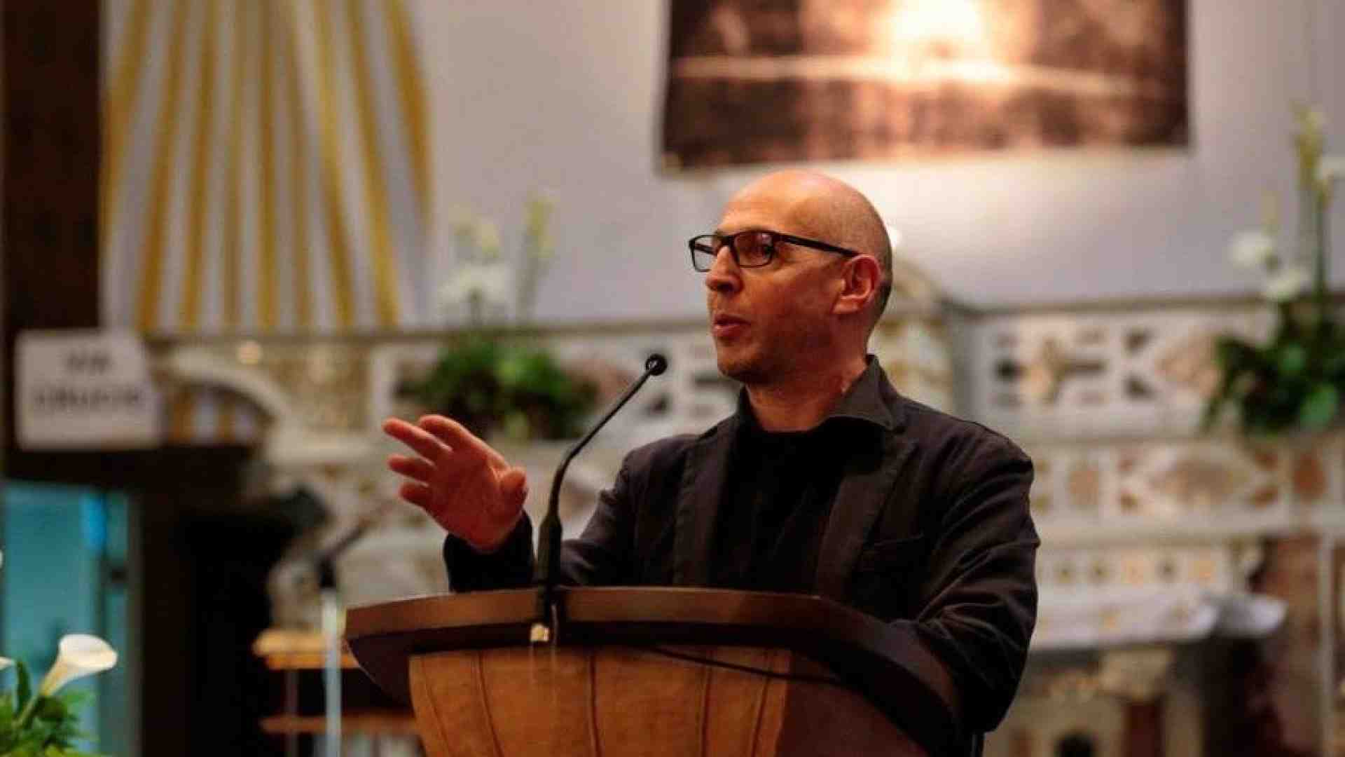 Spazi sacri e profani «luoghi di incontro tra le persone»