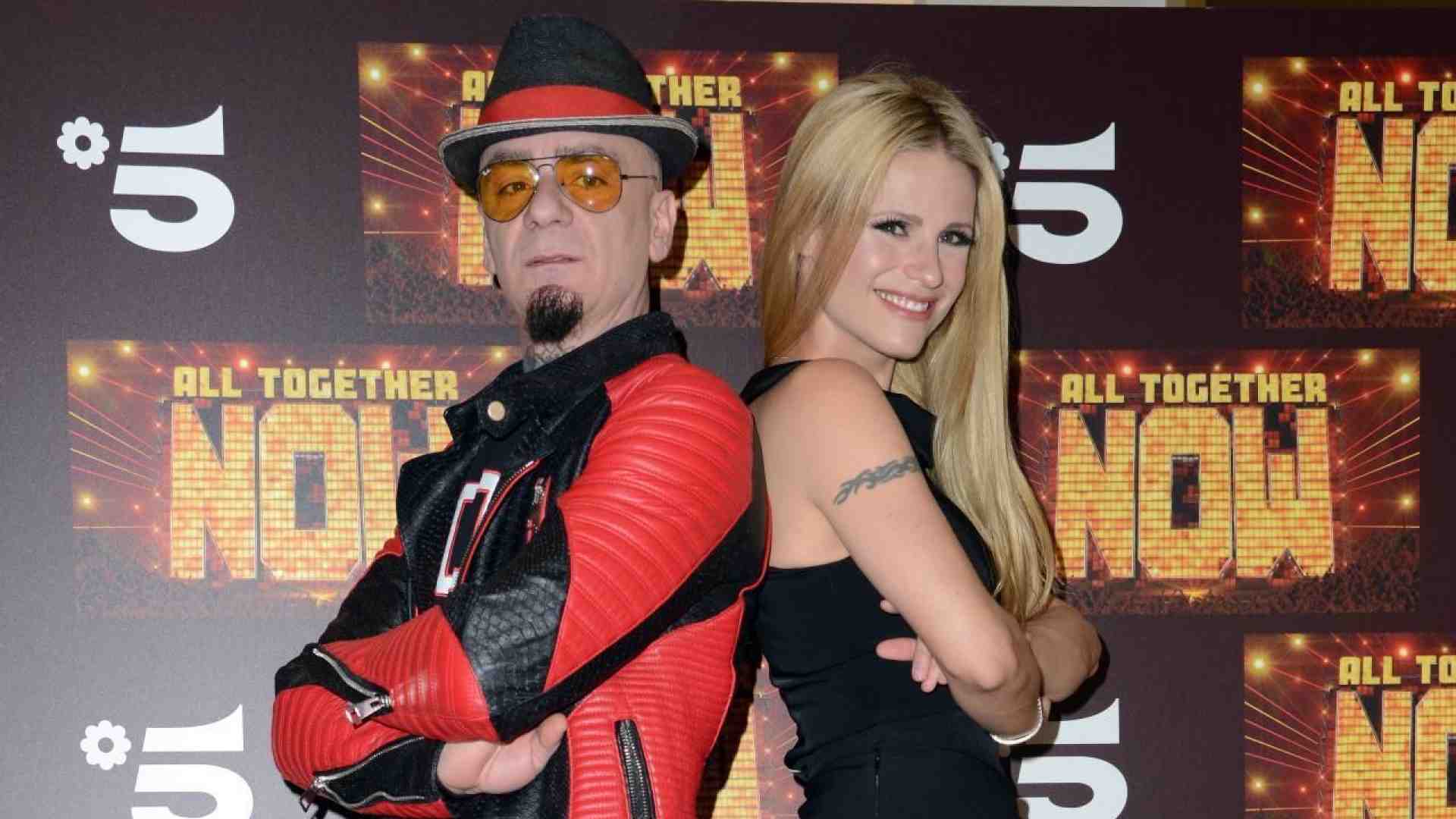 Un talent canoro dallo spirito popolare