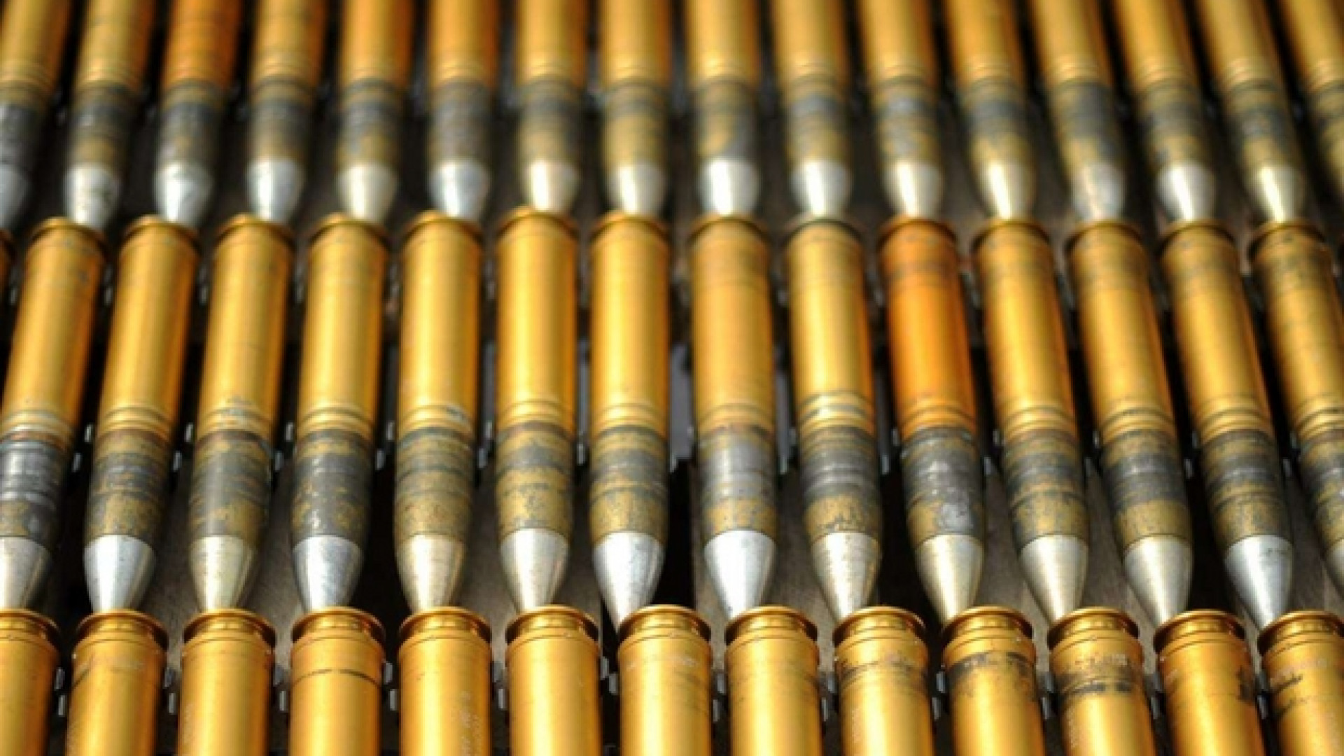 Se il Parlamento (a sorpresa) fa lobby per l'industria delle armi