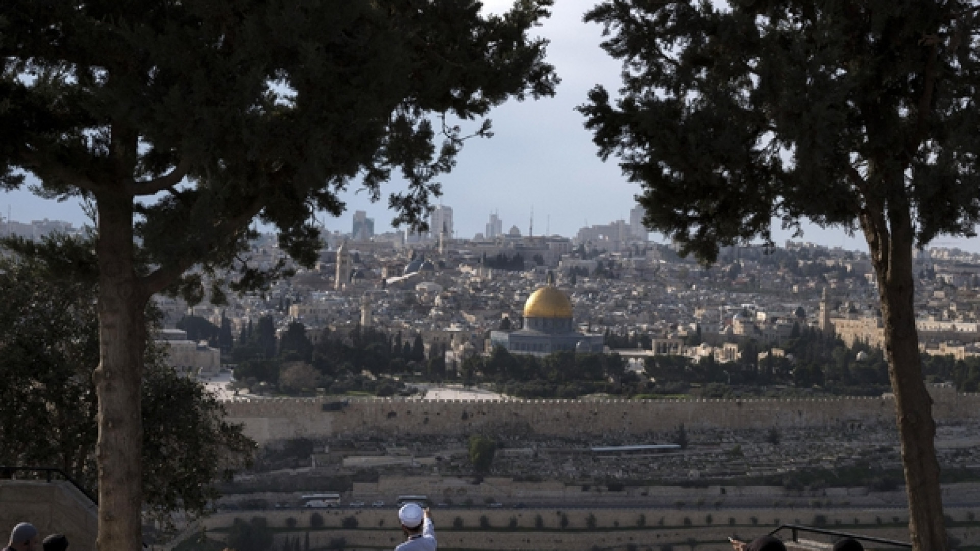 La denuncia: continuano atti intimidatori degli estremisti contro i cristiani