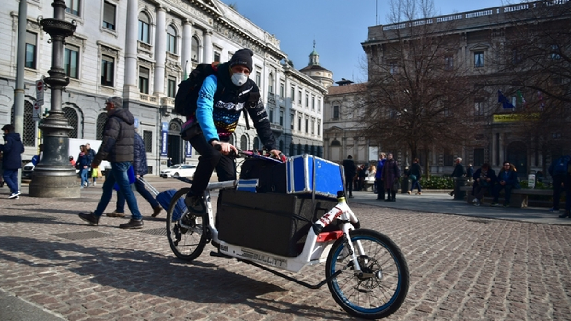 Caporalato e insicurezza, la Procura di Milano indaga sui "rider"
