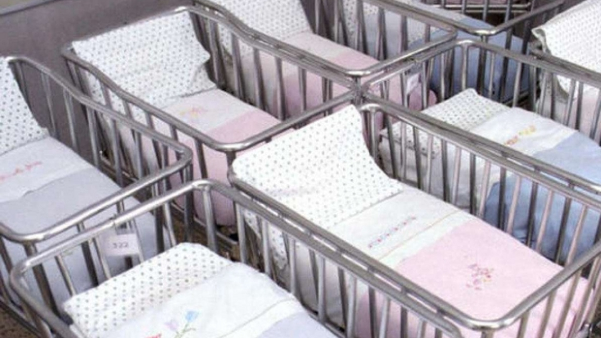 Denatalità, non ci si può rassegnare al declino