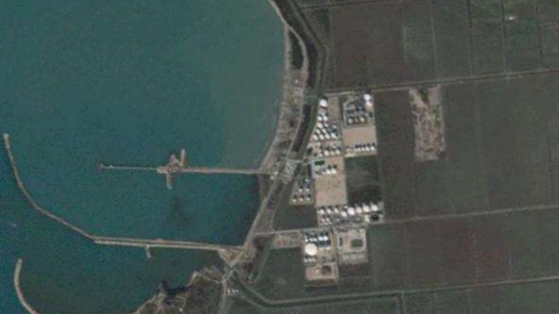 Danneggiato impianto di depurazione, temuto il disastro al porto di Durazzo