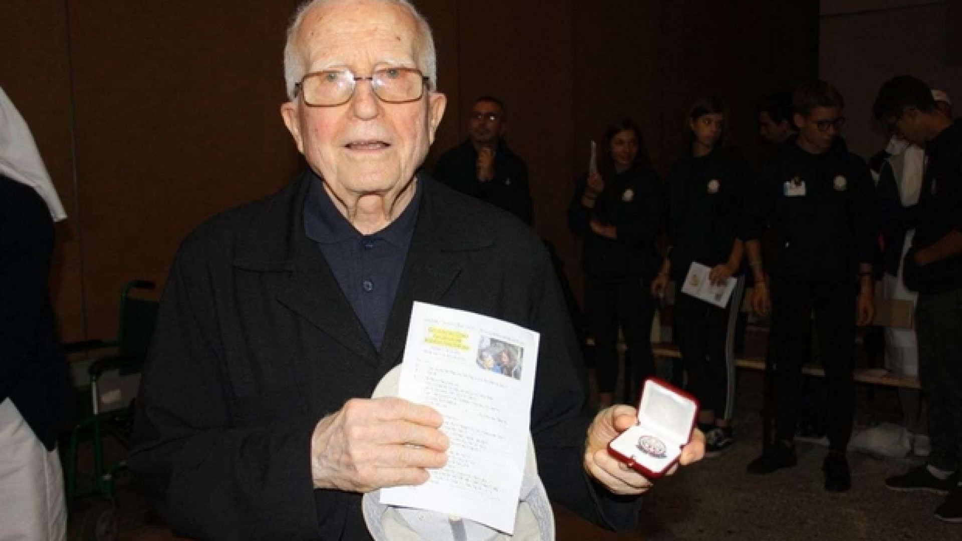 Paolo 50 anni da barelliere: «Mi mandò Padre Pio»