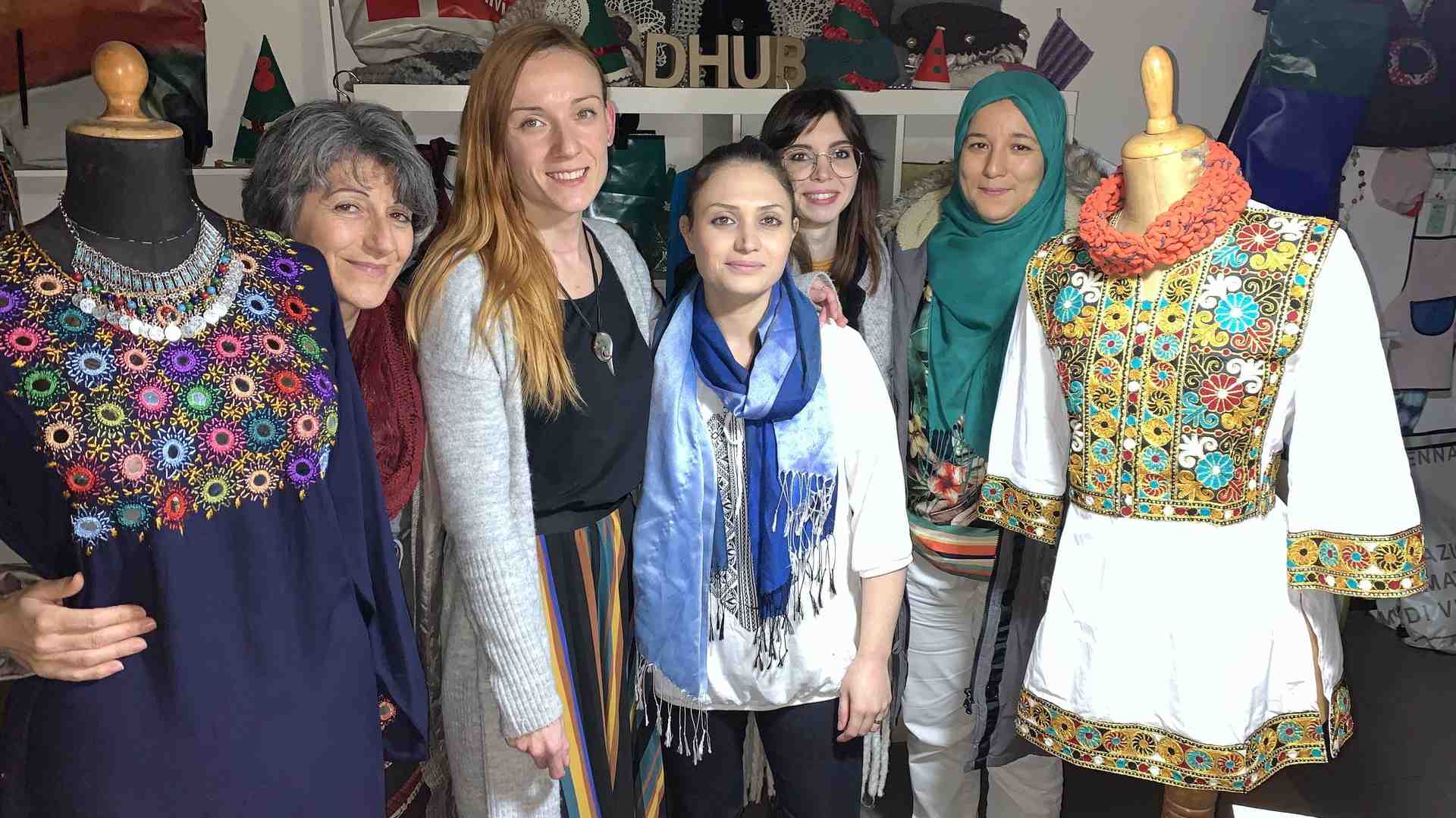 I colori dell’Afghanistan nella storia senza paura di Sadaf