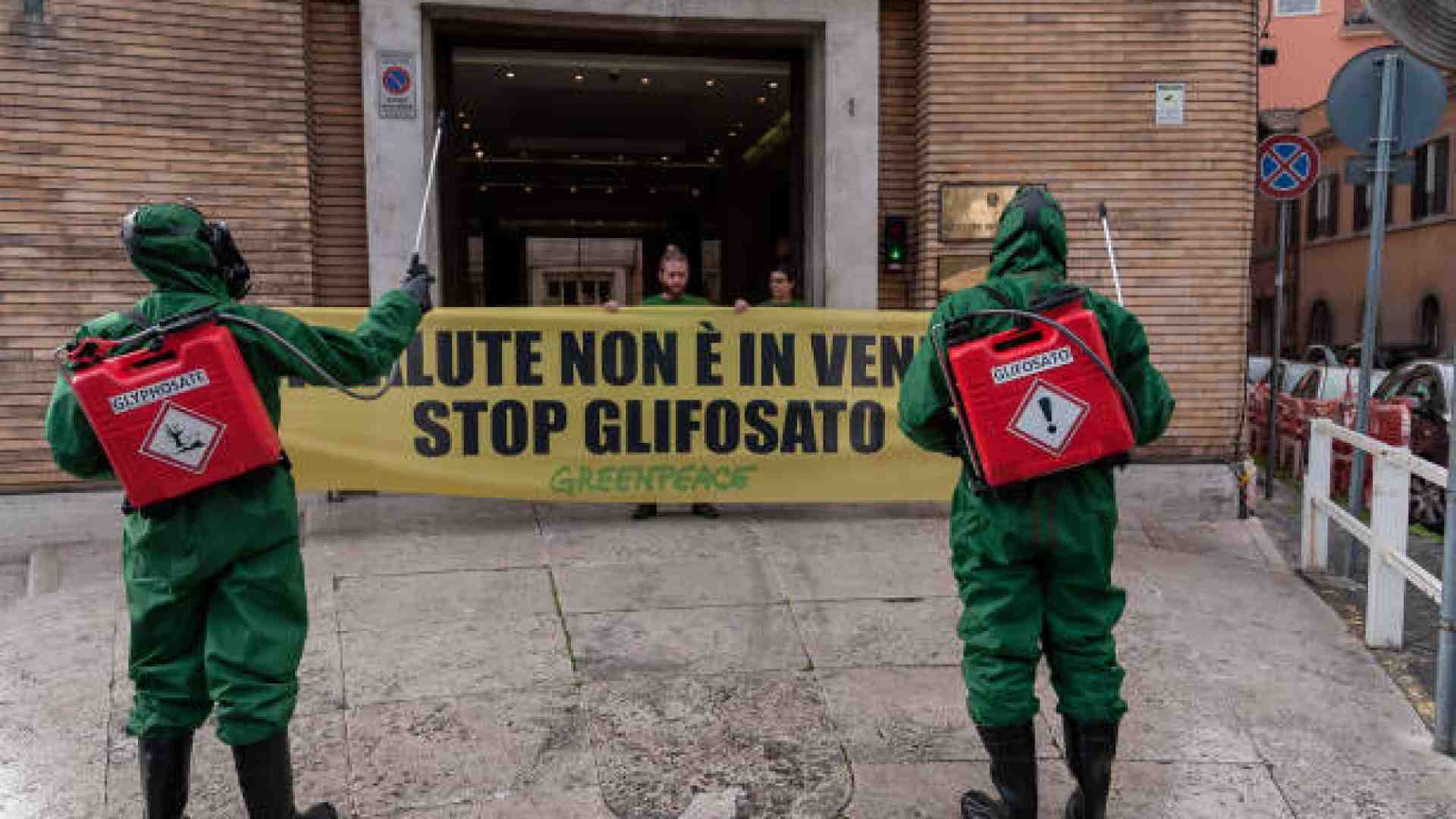 No al glifosato nelle aree verdi: un premio per chi cambia il diserbo