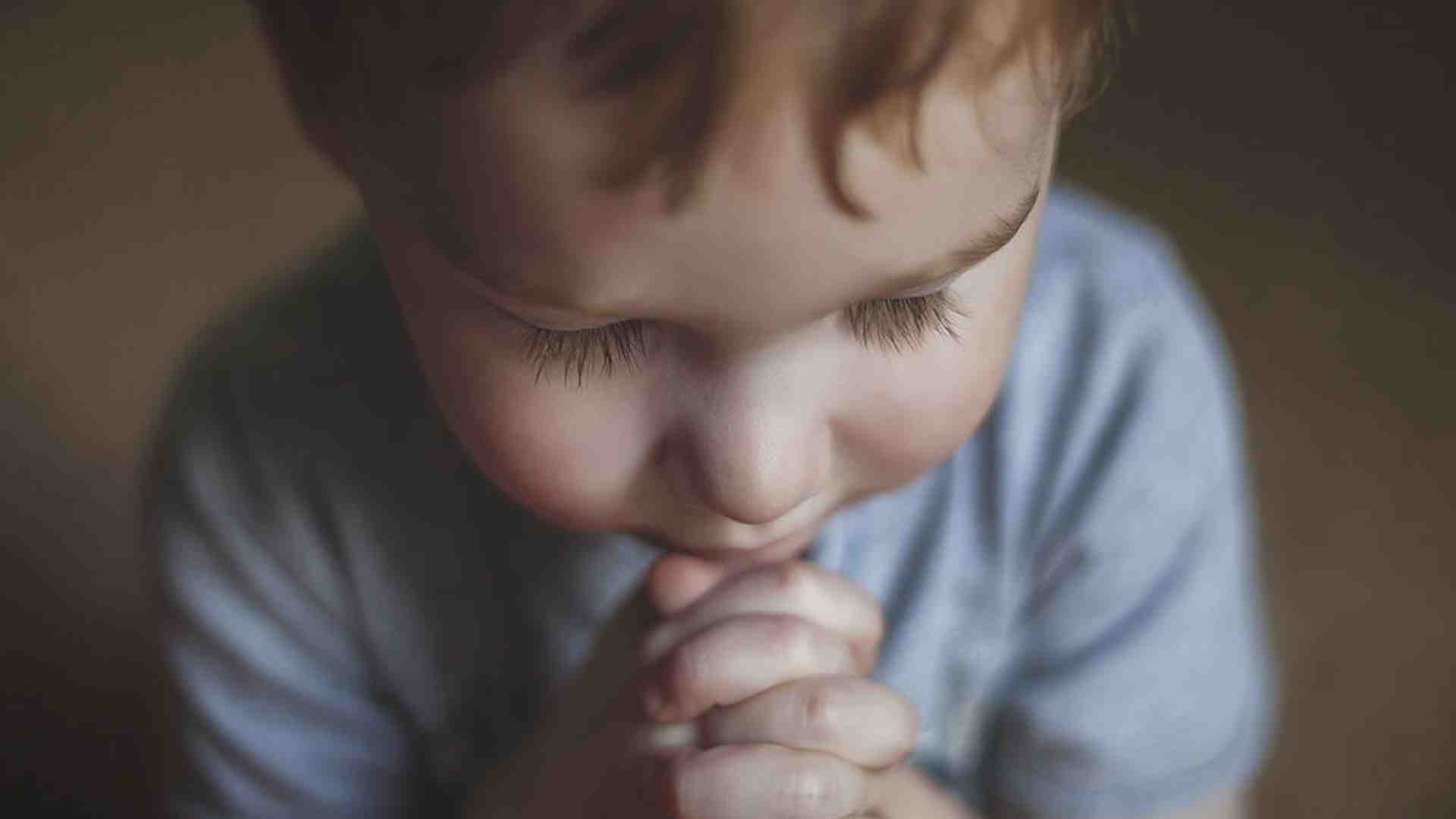 Come cambia la preghiera nel tempo sospeso