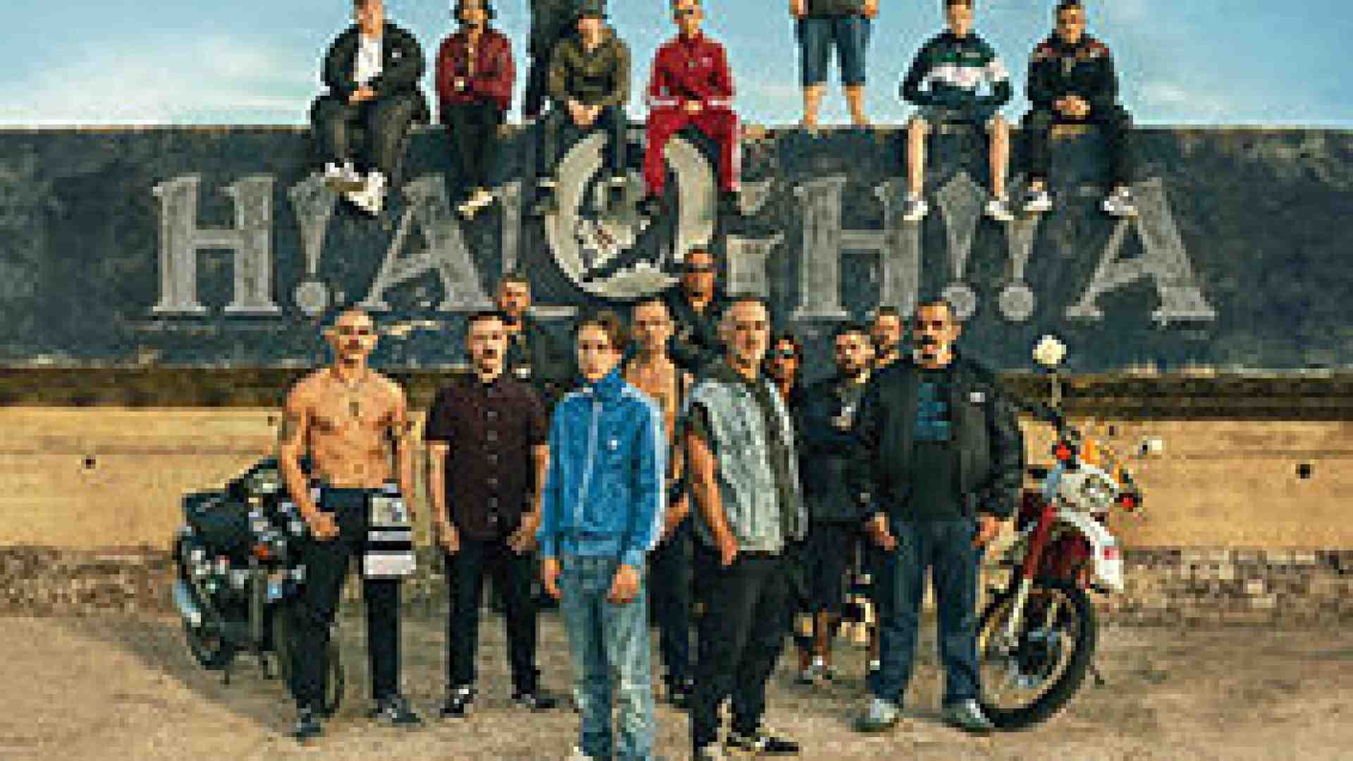 Personaggi piatti per un’opera deludente