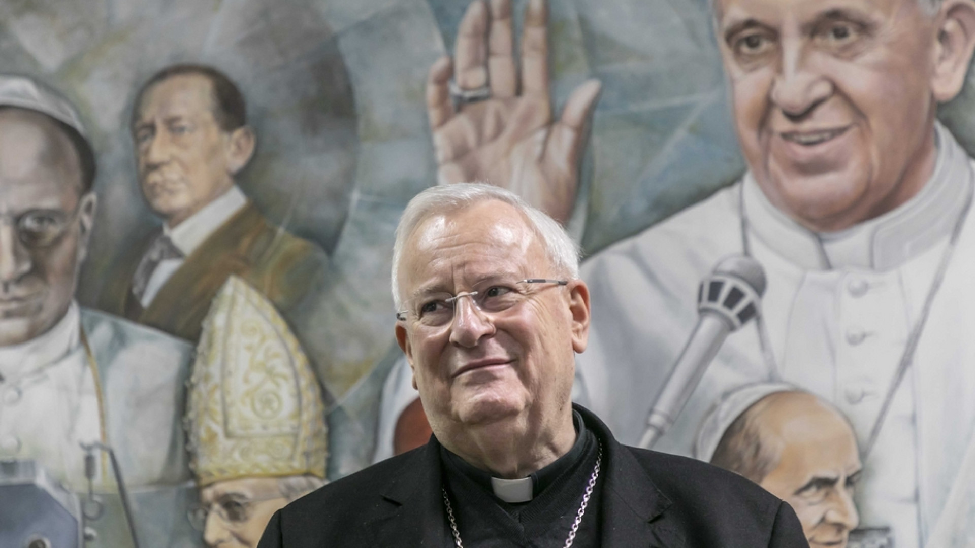 Il cardinale Bassetti: il calo delle nascite è la vera emergenza