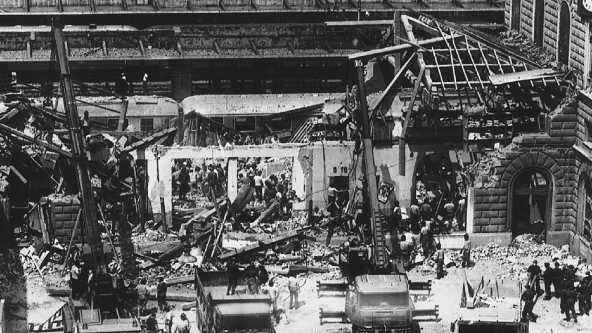 La bomba alla stazione di Bologna, i depistaggi e i veleni: parla Mancuso