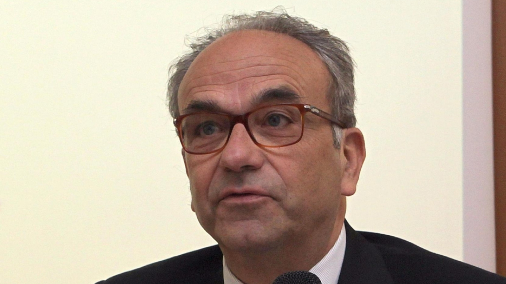 Mille beni confiscati e un bando da riempire