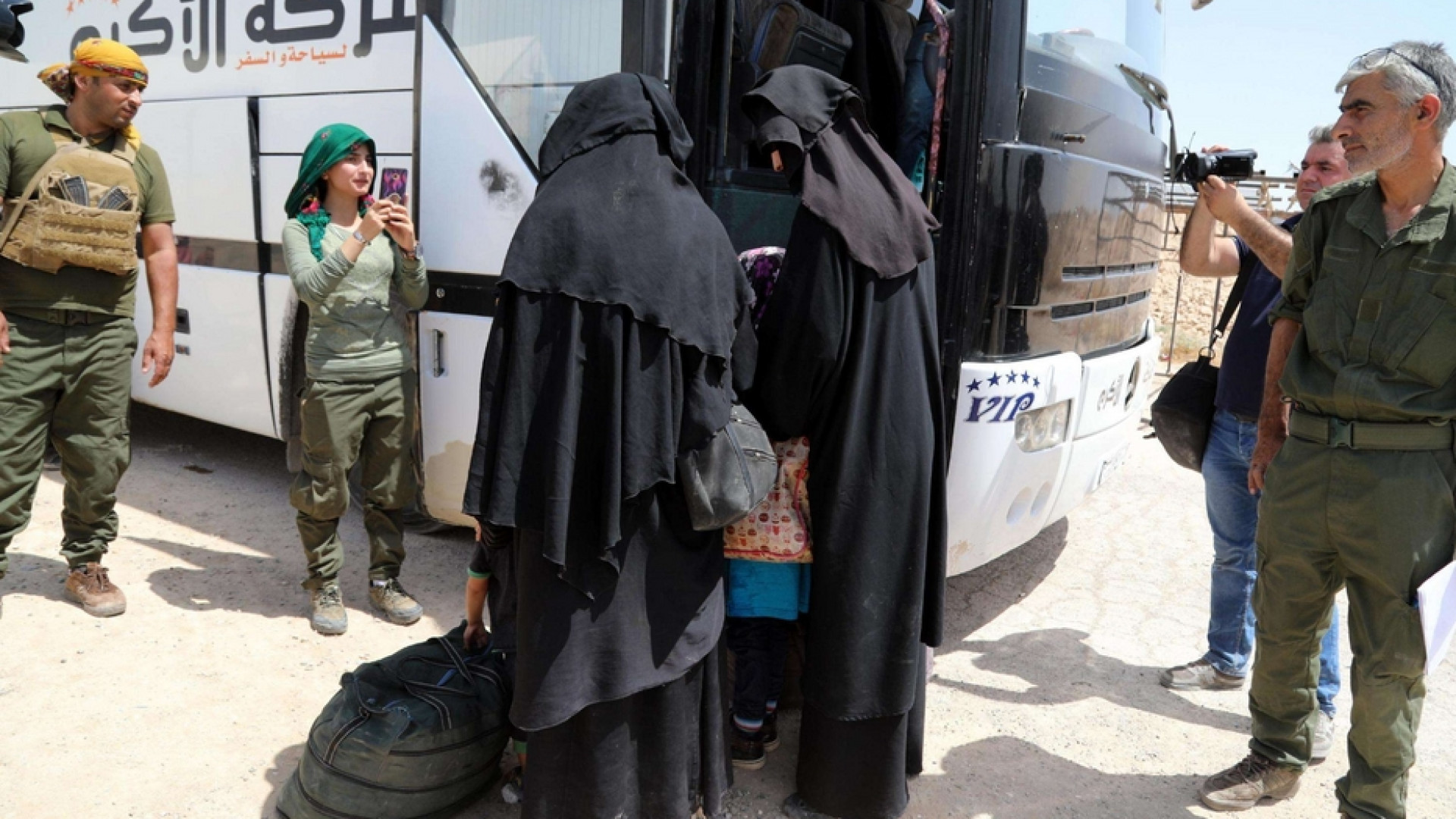 L'annuncio dei curdi: presto liberi 20mila civili da campo profughi ex Daesh