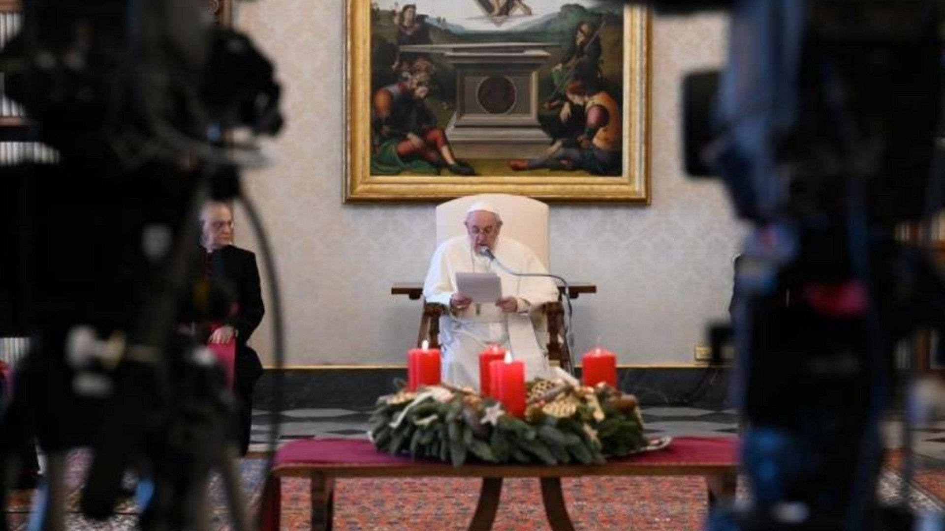 Il Papa: non dobbiamo avere vergogna di pregare. Dio risponde sempre