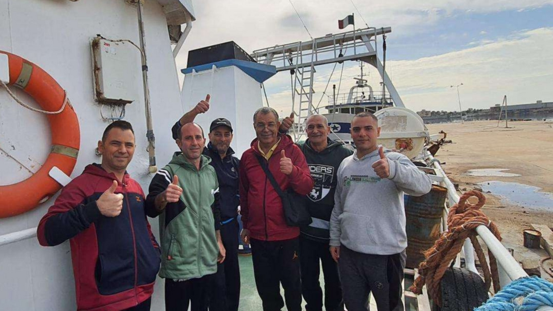 Liberi i pescatori italiani sequestrati in Libia da oltre 100 giorni