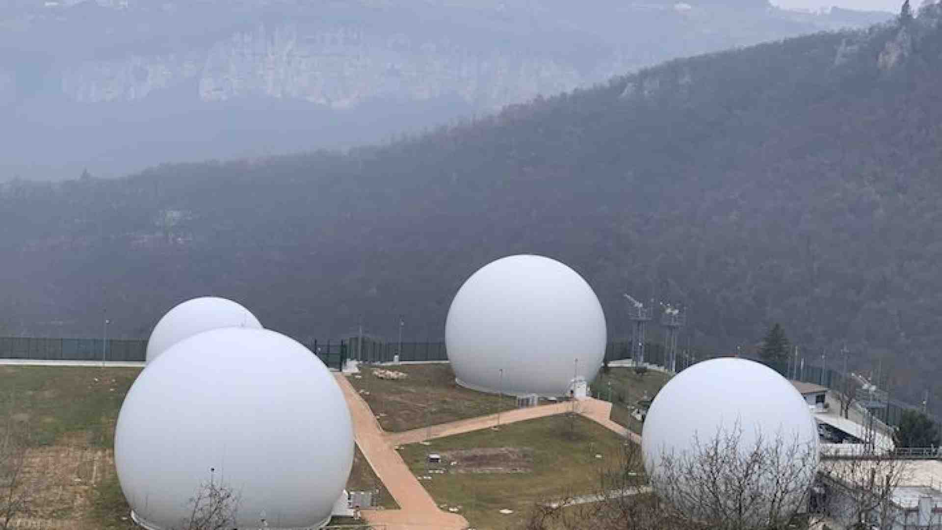 A Lughezzano tra i “palloni” della Nato e la prima Lessinia di pietra e di boschi