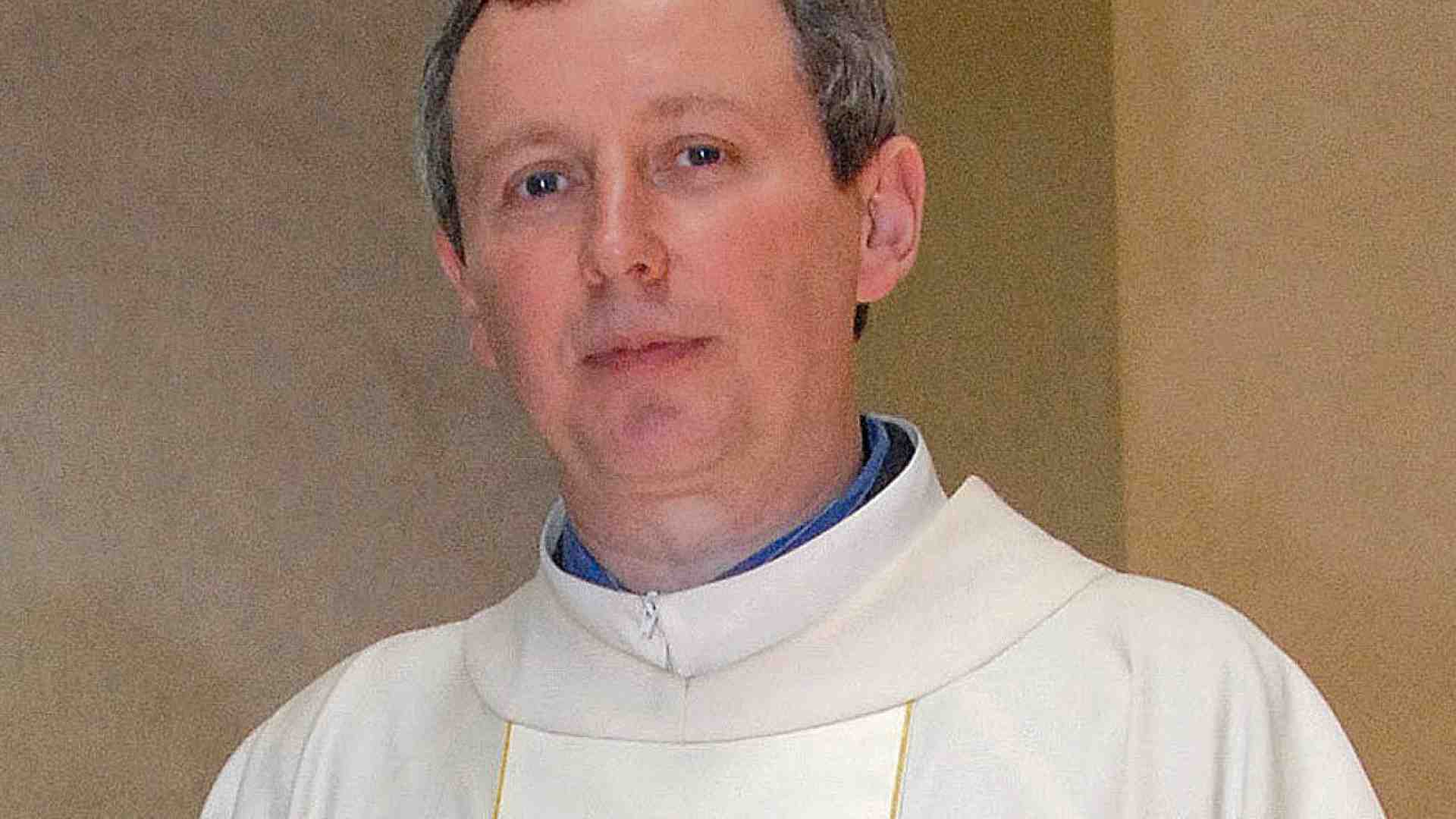 «Io, prete davanti al Covid: la mia terapia intensiva insieme a tante anime»