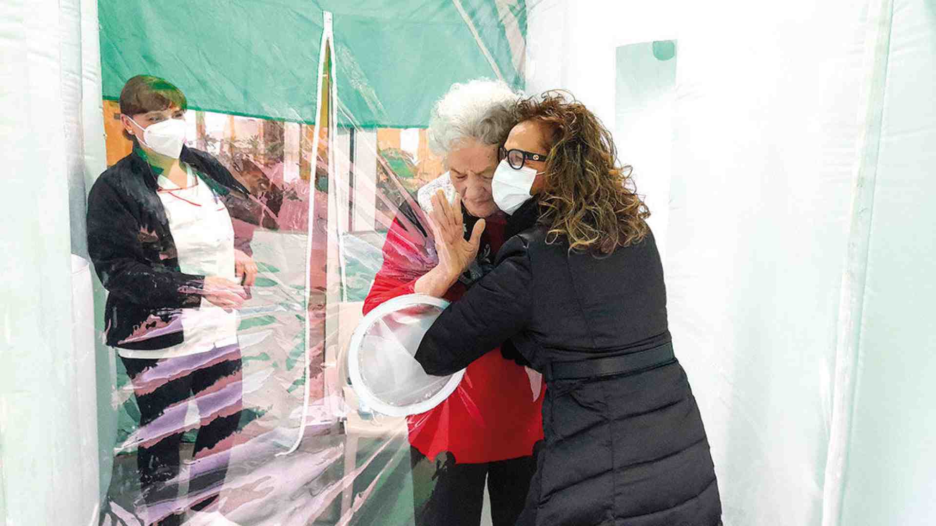 Anziani e case di riposo  un anno dopo si sorride