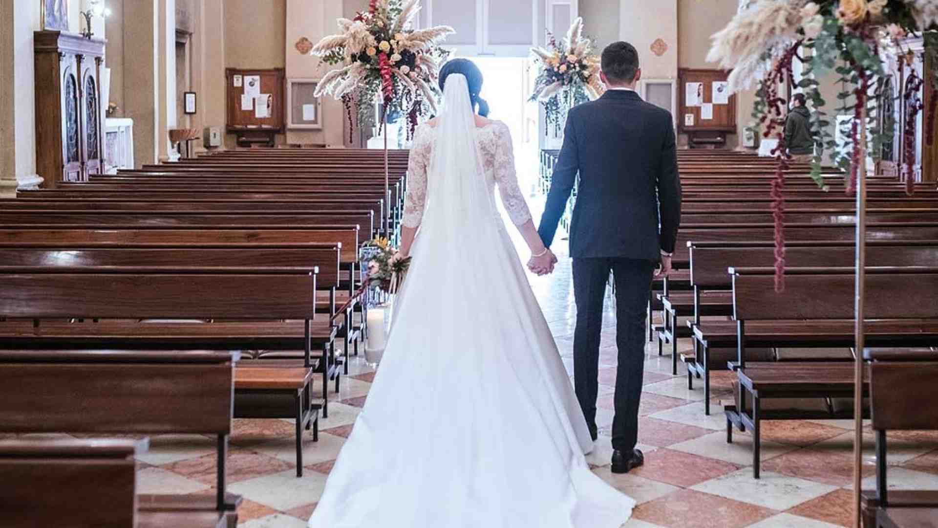 Il matrimonio di fronte ad una corsa a ostacoli