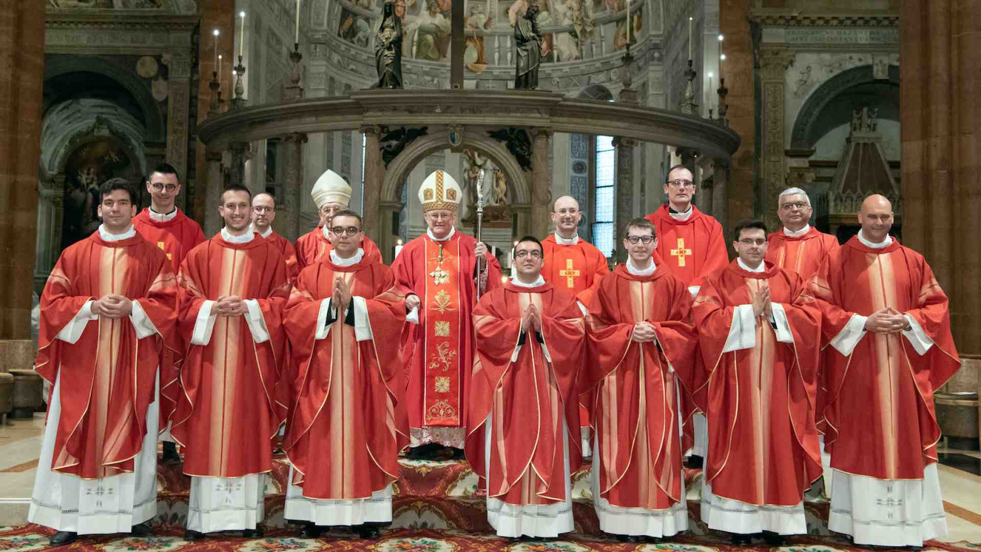 Le dieci pietre miliari per preti dalla vita santa