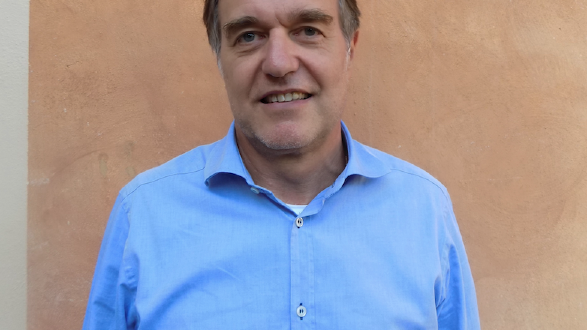 Dalle “rime buccali” ai bizzarri banchi con le rotelle: un anno di scuola visto da un preside