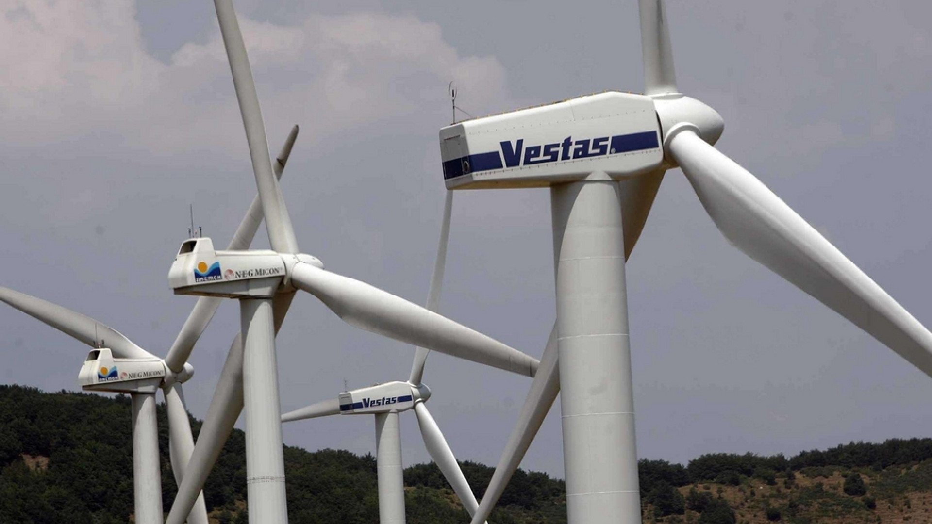 Elettricità: sole e vento superano le fonti fossili per la prima volta