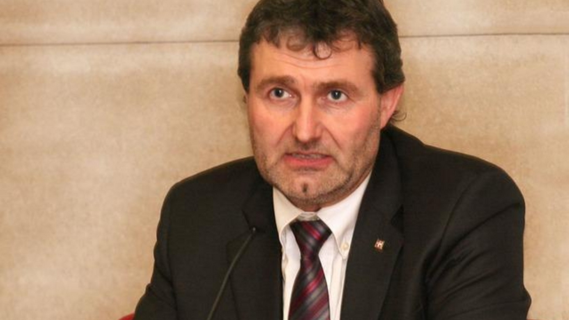 Il senatore Taricco (Pd): "Legge Zan da modificare, alzare muri è un errore"