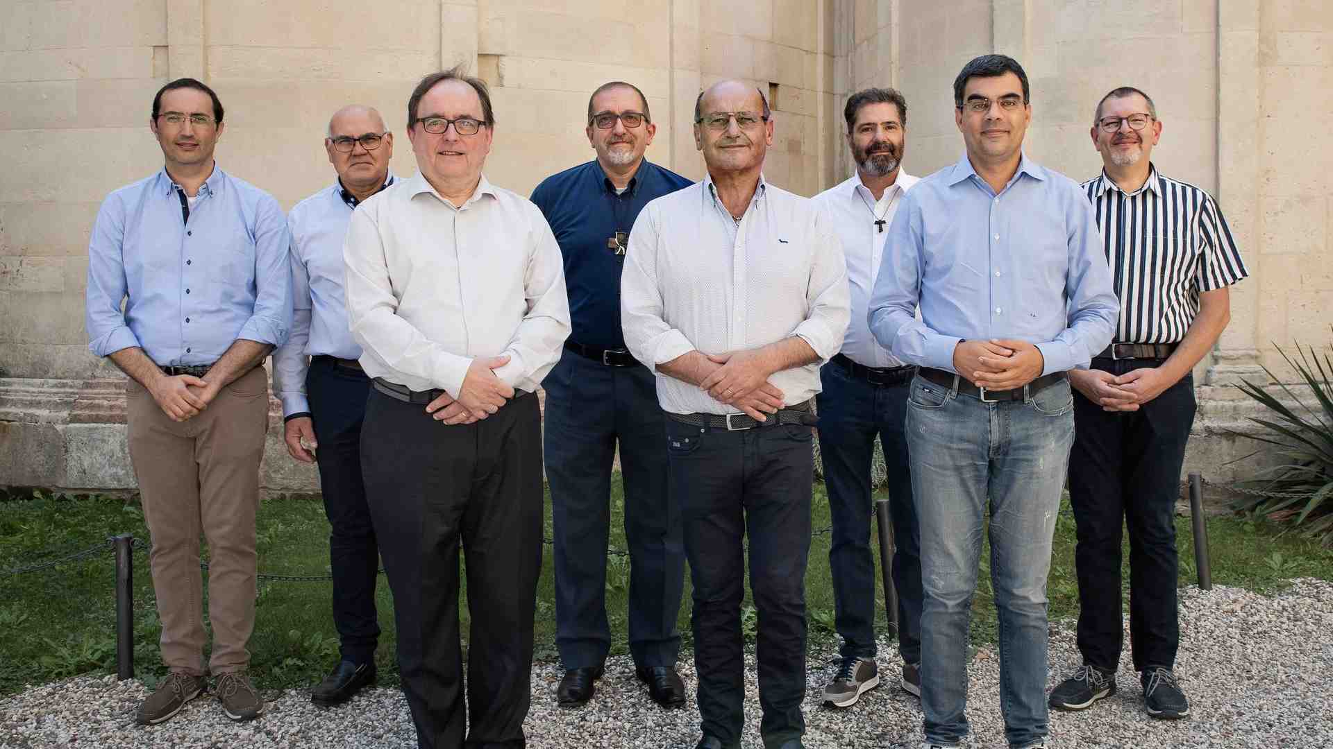 Il vescovo Zenti ordina otto diaconi permanenti