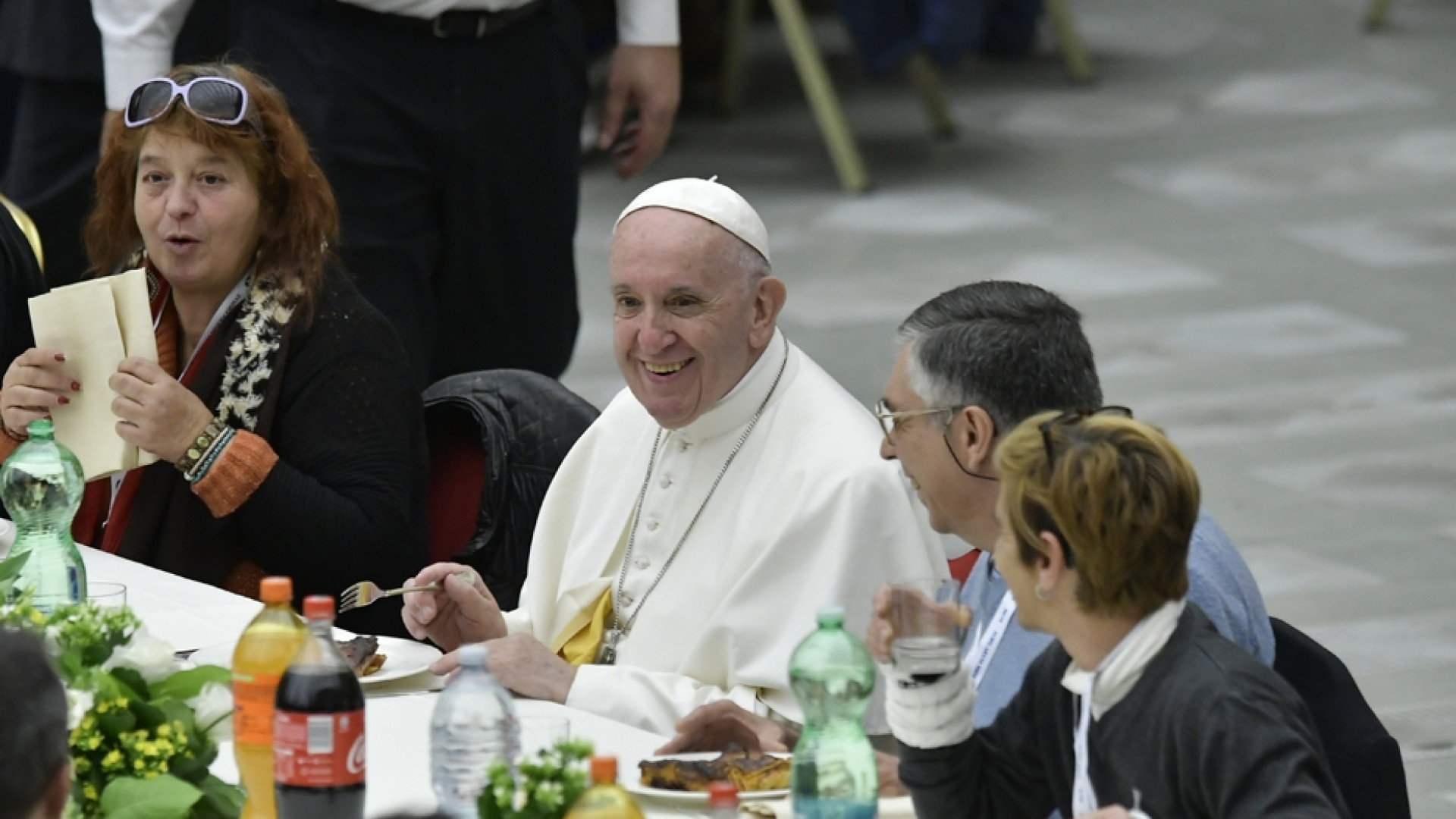 Il Papa: il cibo non è una merce come tante, più solidarietà meno mercato