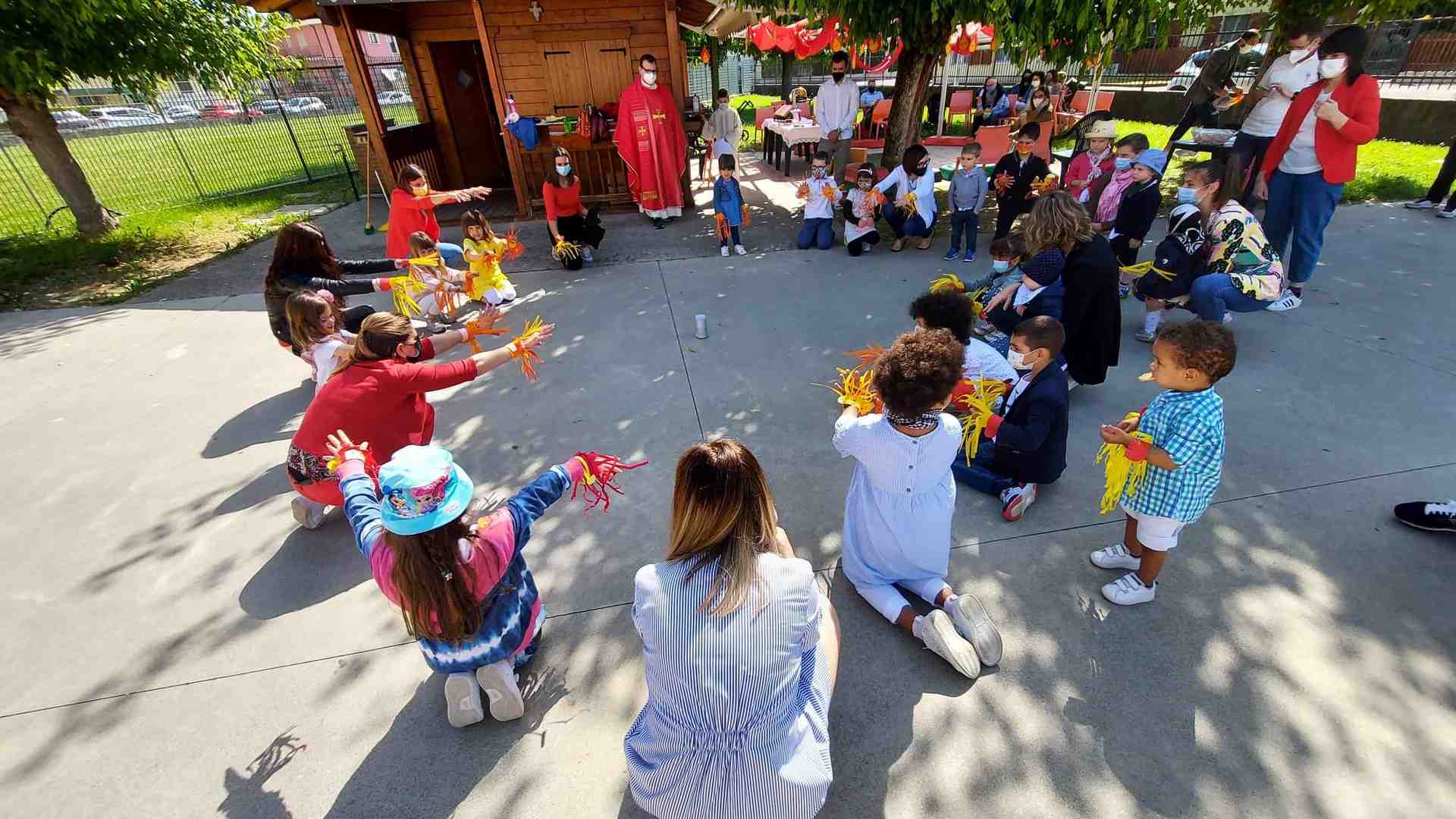 Qui risuonano vagiti e risate: la catechesi si apre ai più piccoli